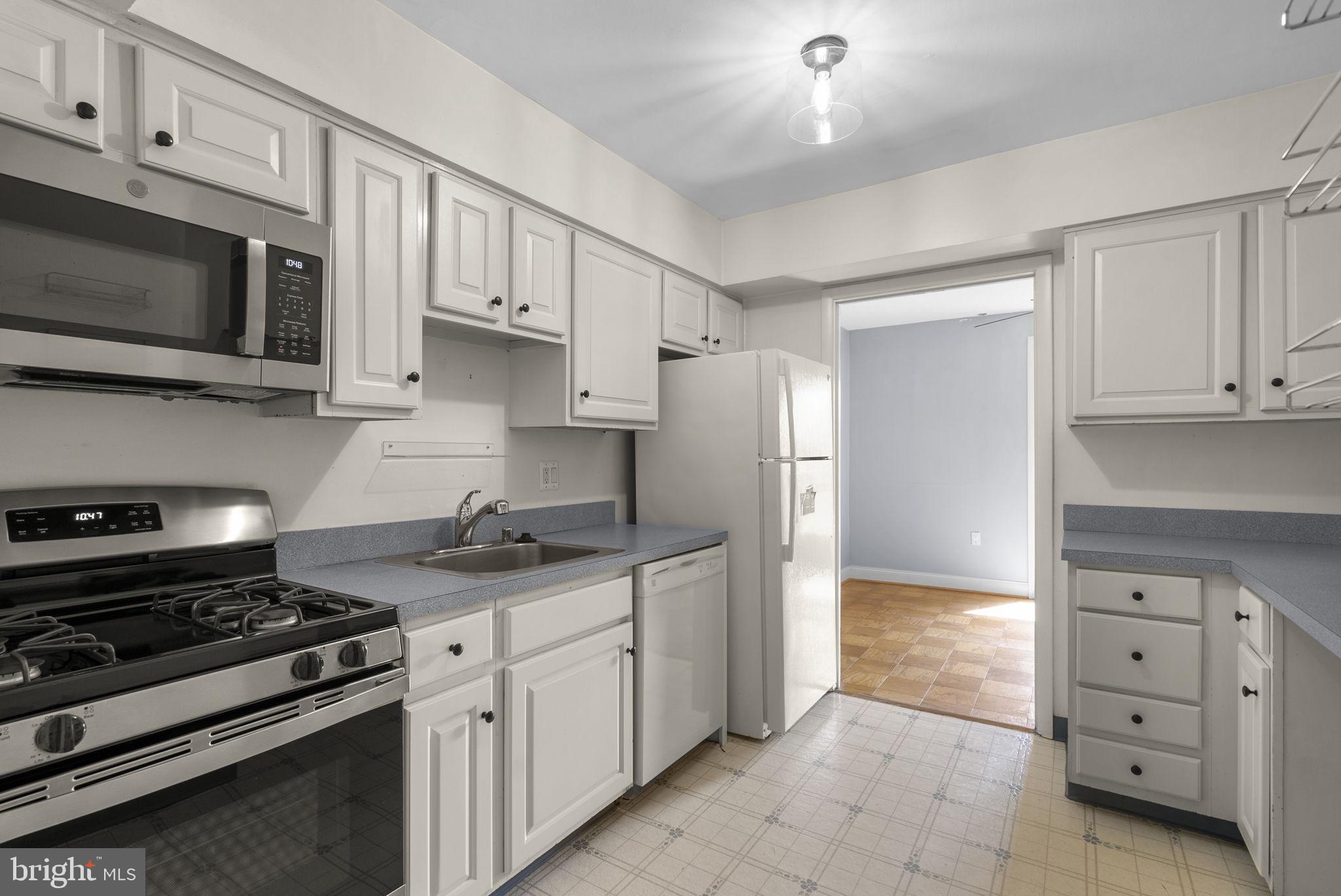 THE COVE - Residential