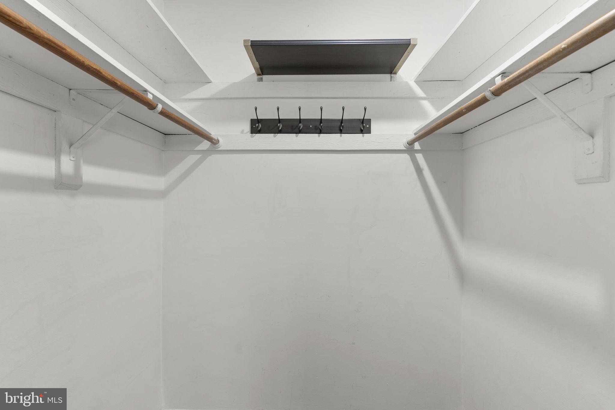 THE COVE - Residential