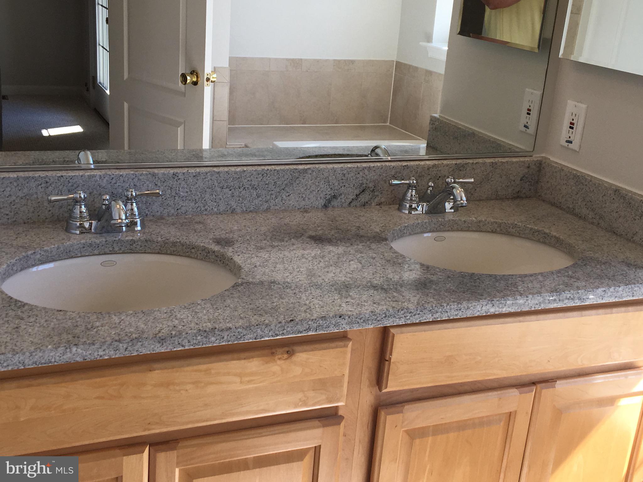 EAST MARKET - Residential Lease