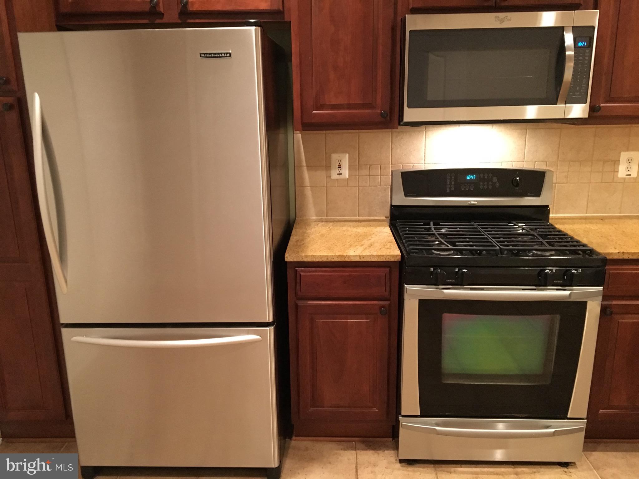 EAST MARKET - Residential Lease