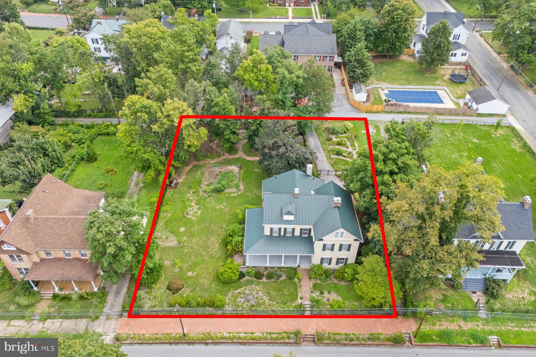 CHARLES TOWN CORPORATION - Residential