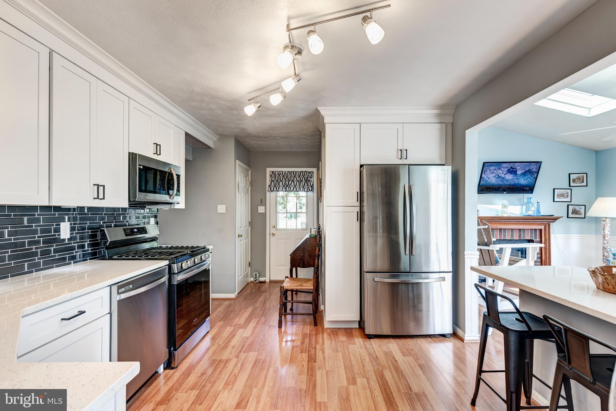 FURNACE HILLS - Residential