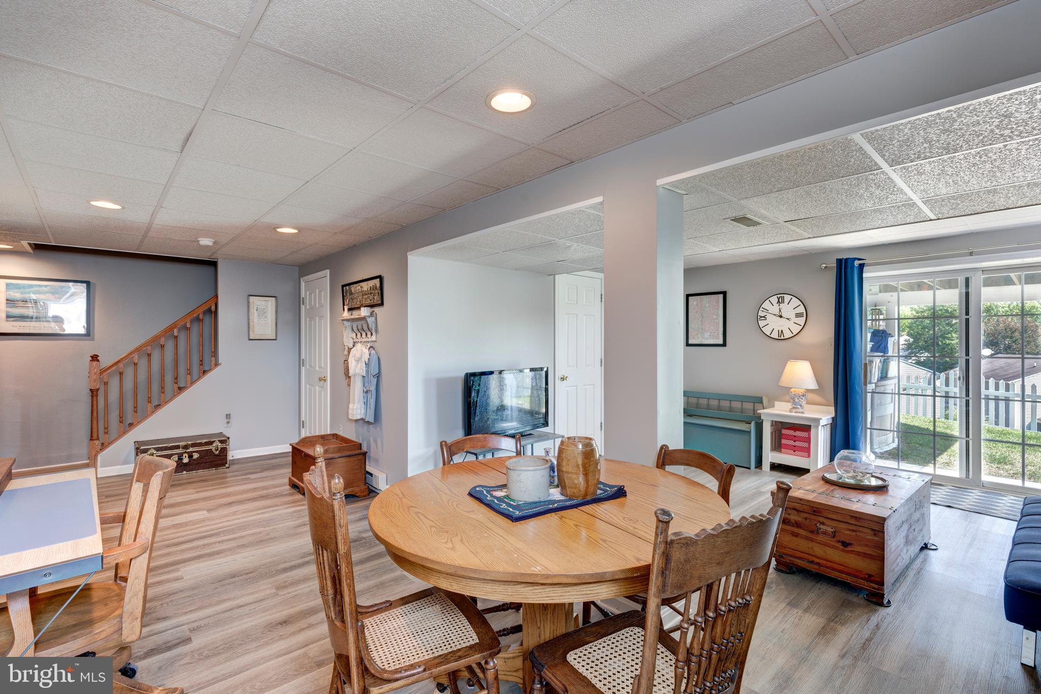 FURNACE HILLS - Residential