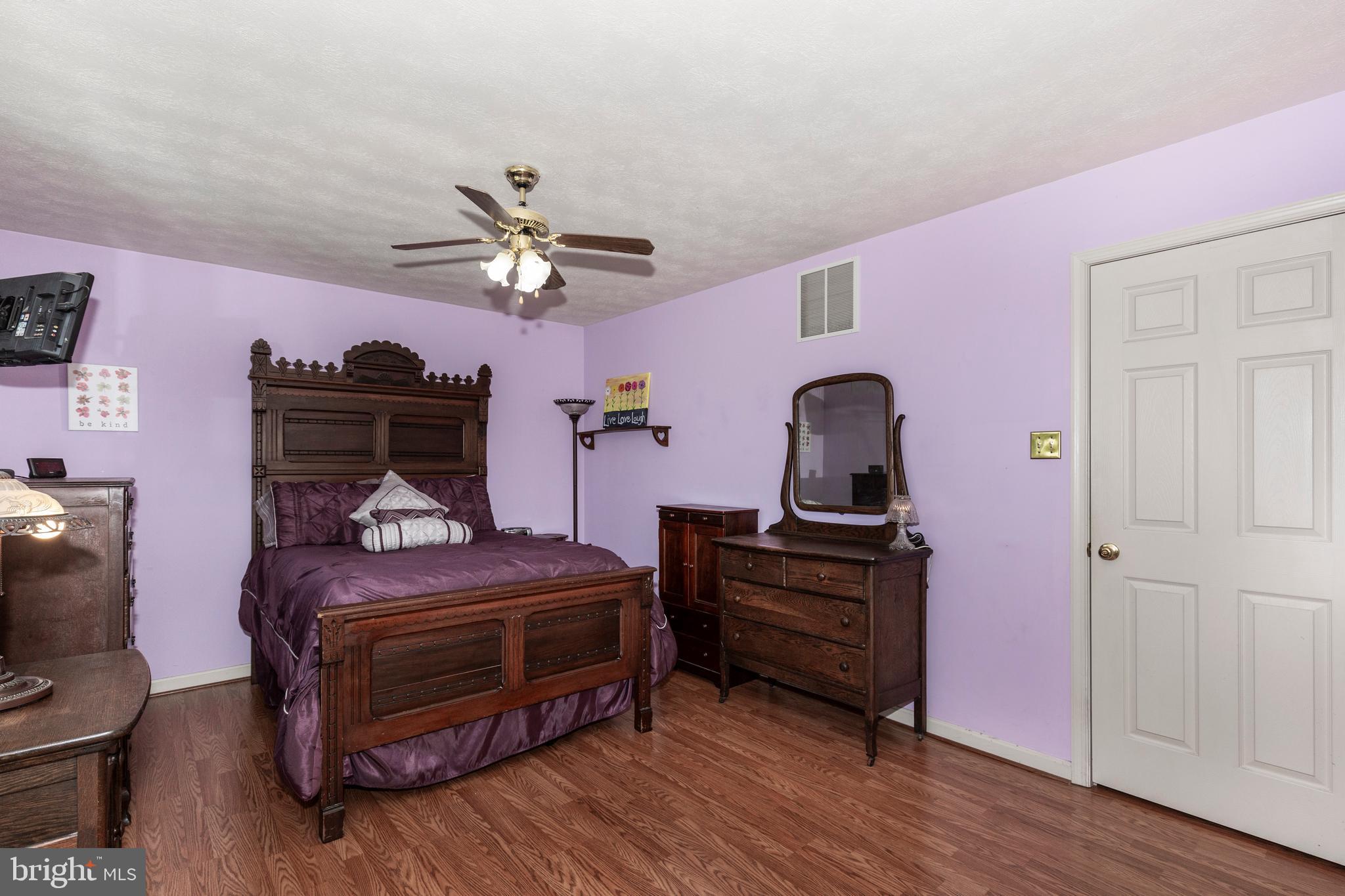 FURNACE HILLS - Residential