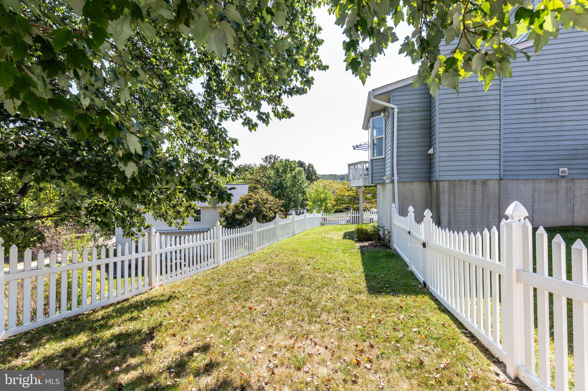FURNACE HILLS - Residential