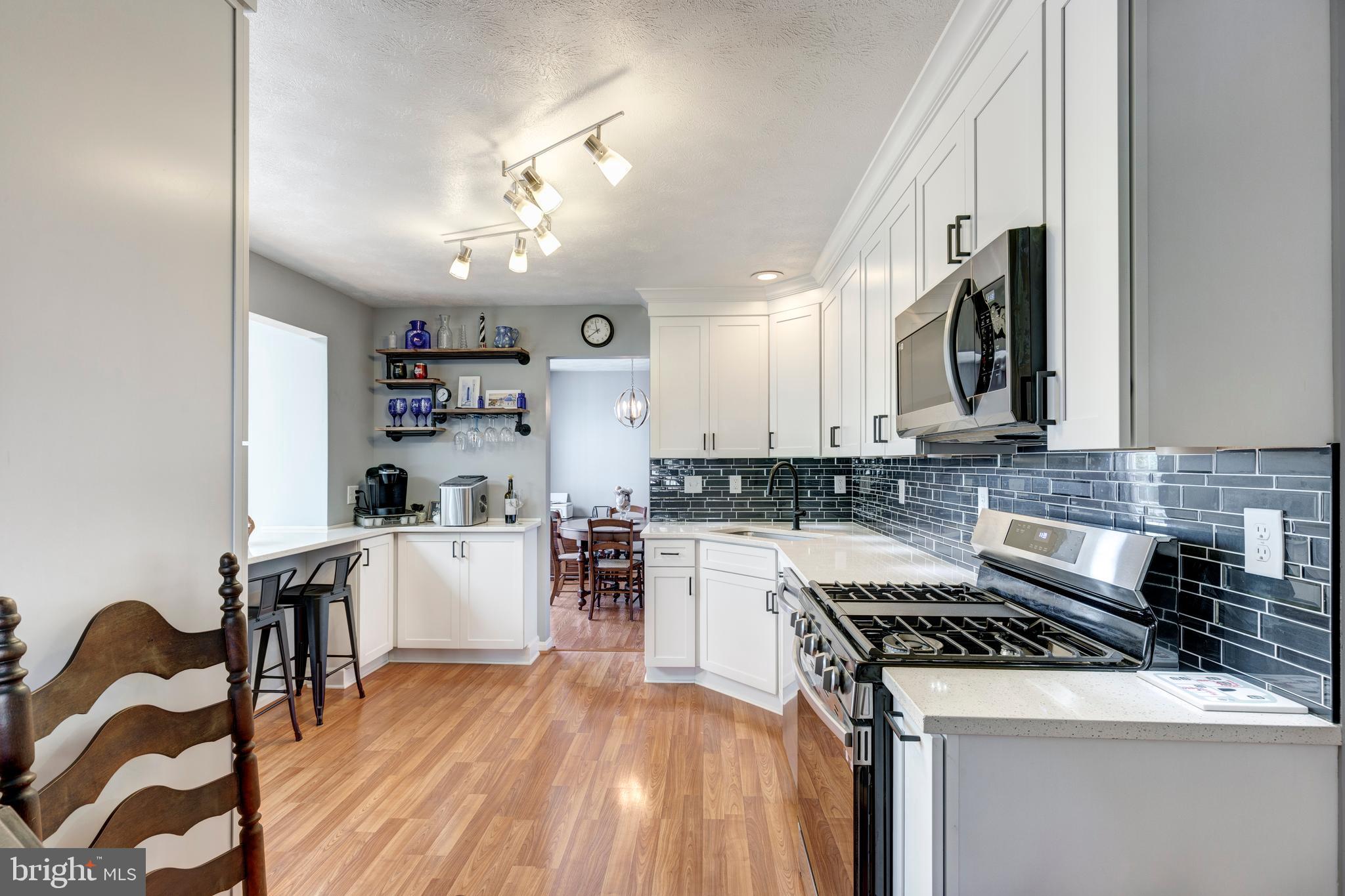 FURNACE HILLS - Residential