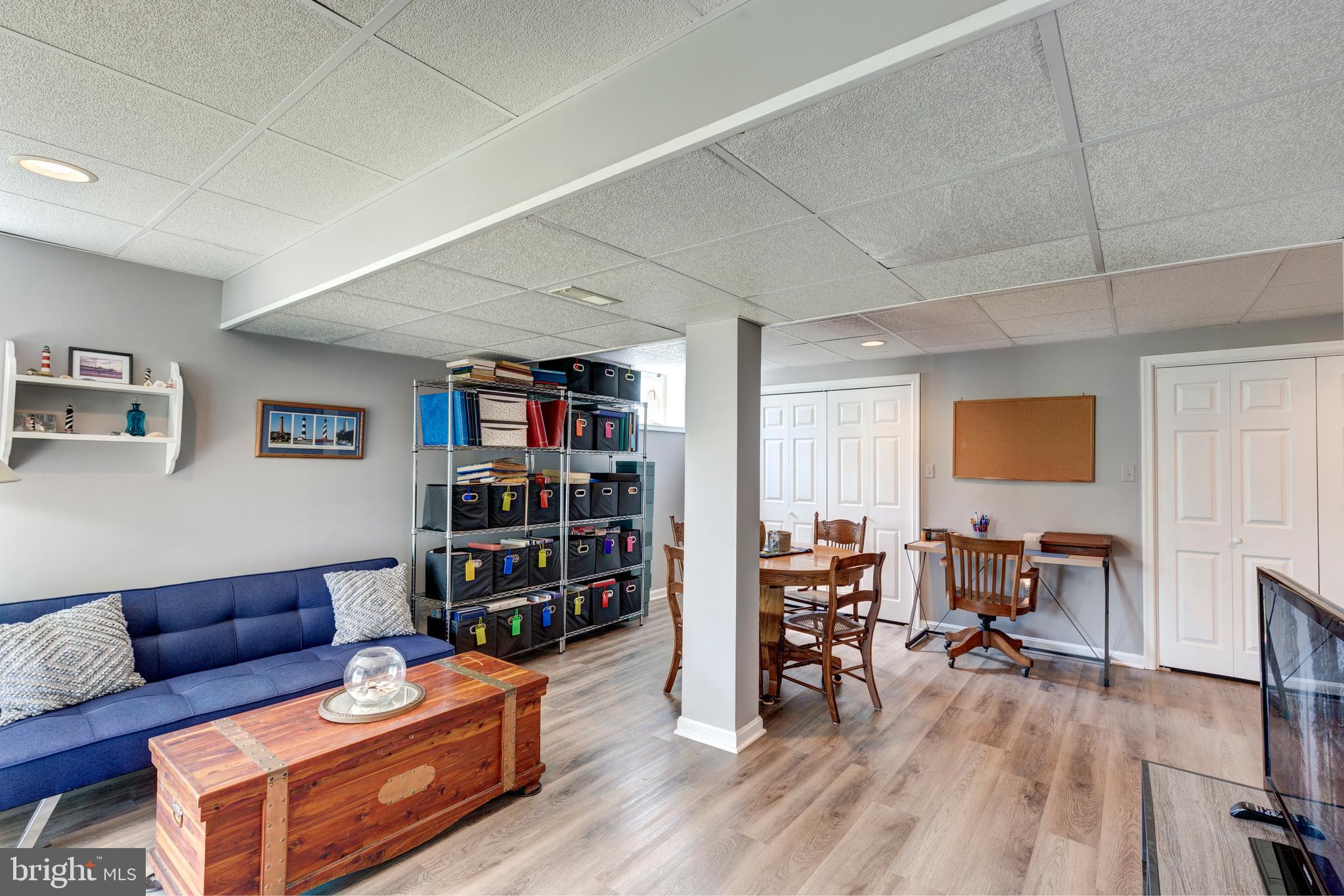 FURNACE HILLS - Residential