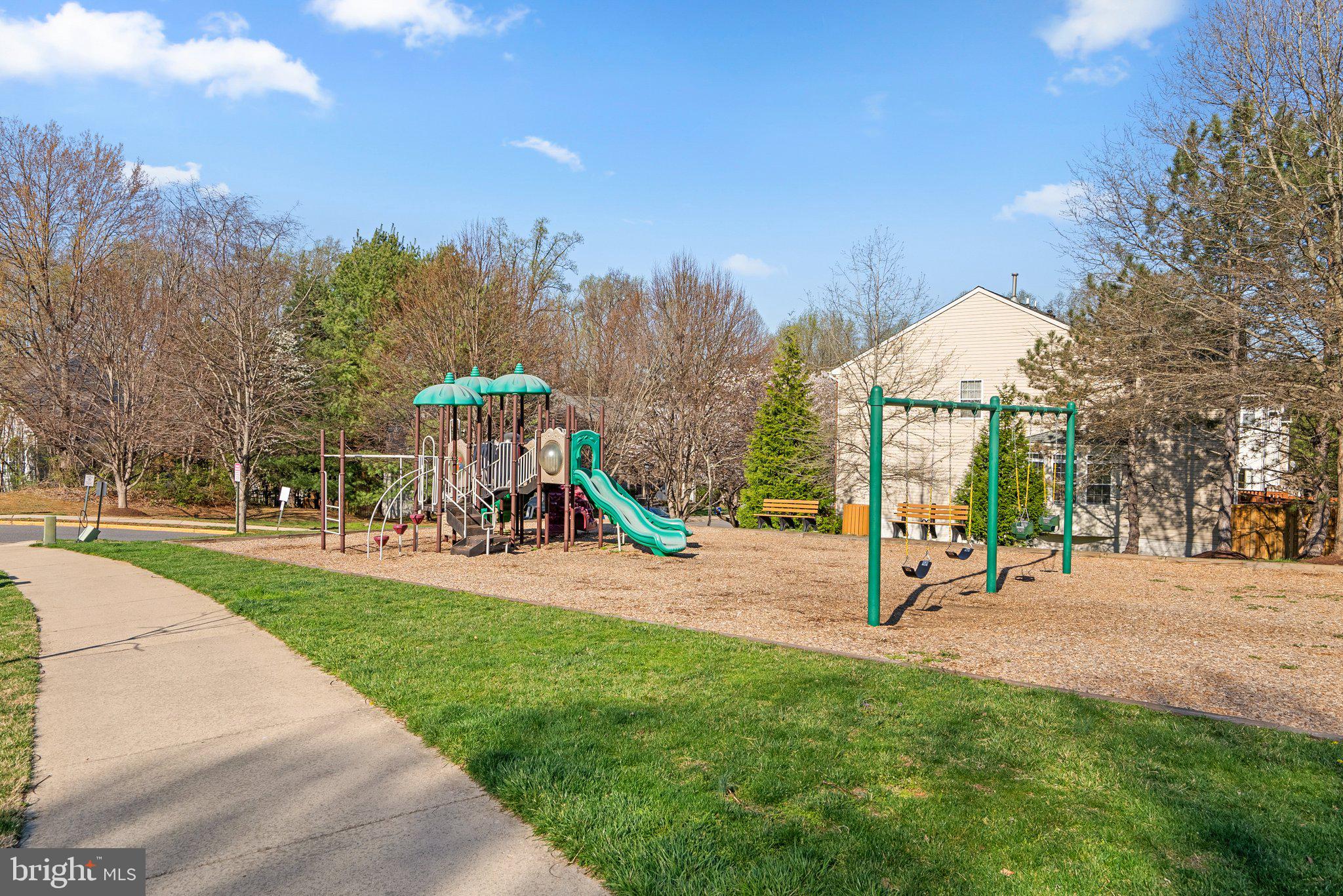 SENECA PARK NORTH - Residential