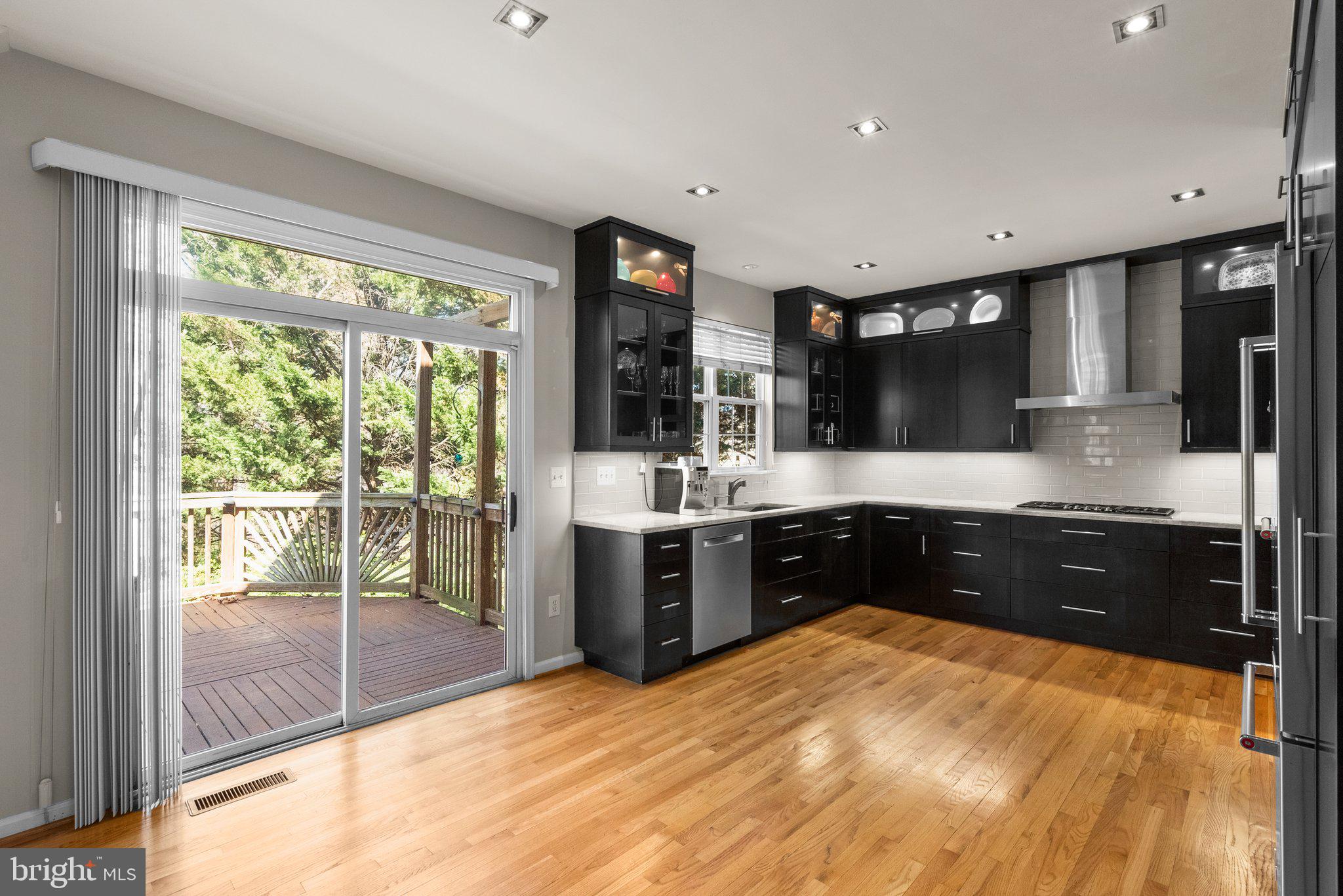 SENECA PARK NORTH - Residential