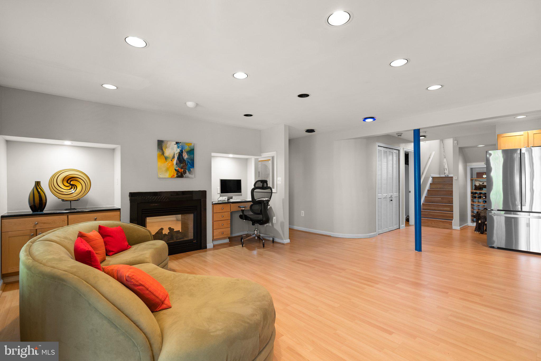 SENECA PARK NORTH - Residential