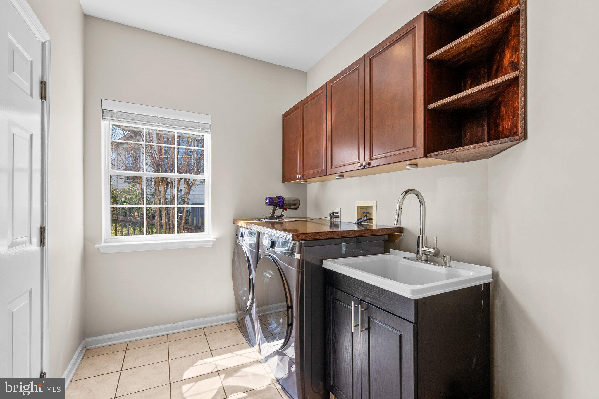 SENECA PARK NORTH - Residential