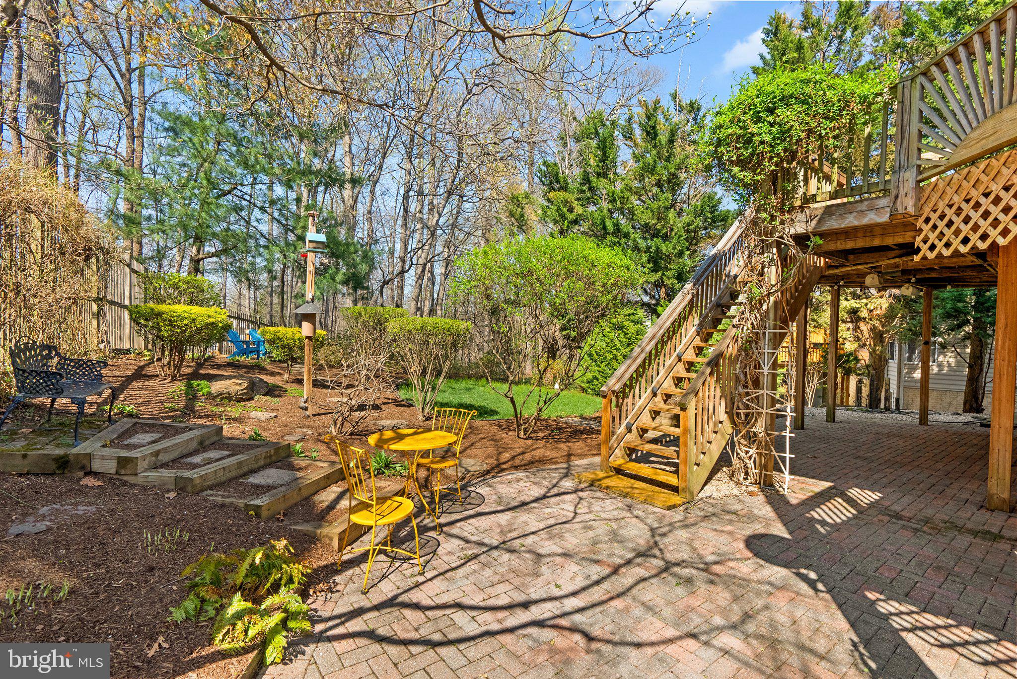 SENECA PARK NORTH - Residential