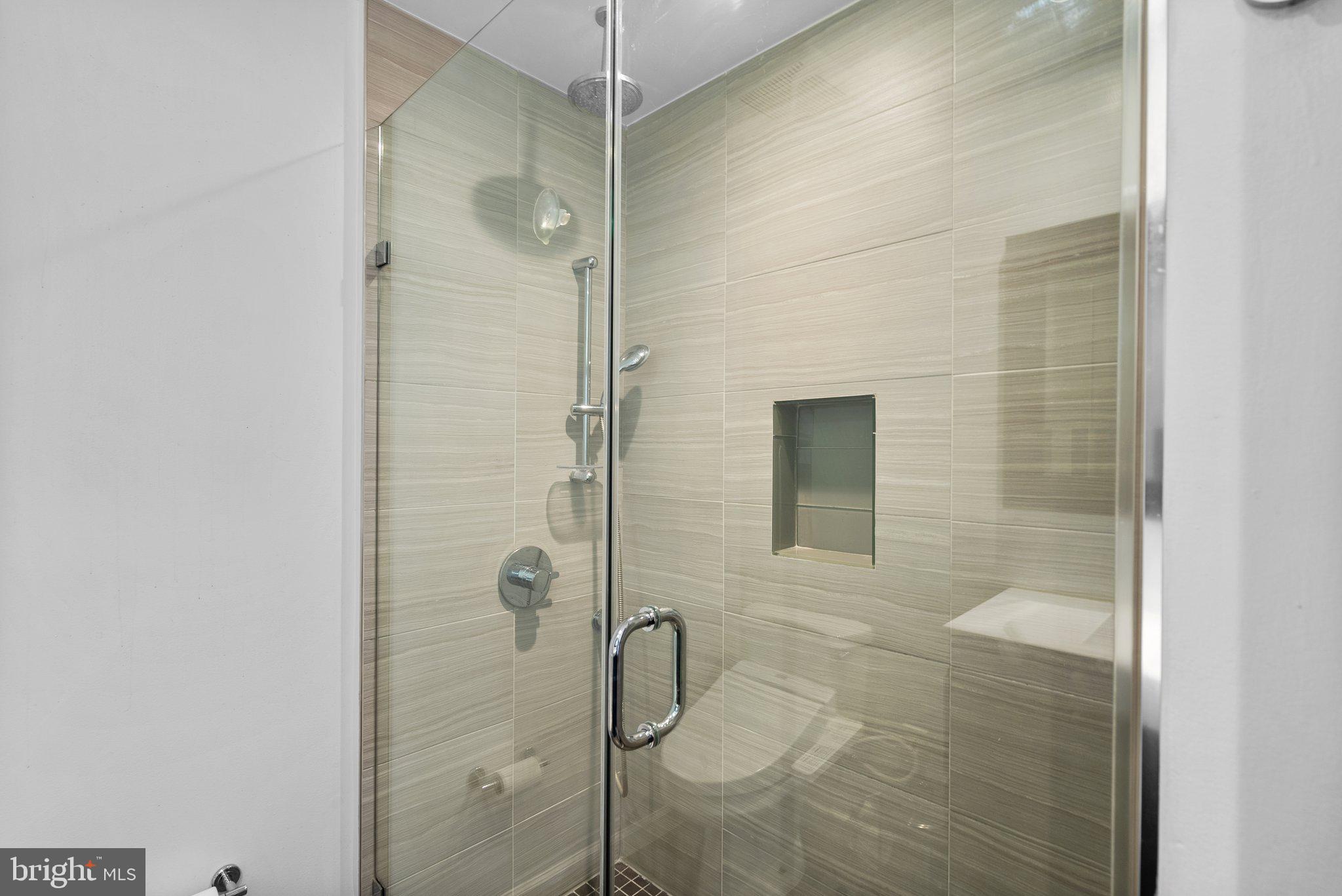 SENECA PARK NORTH - Residential