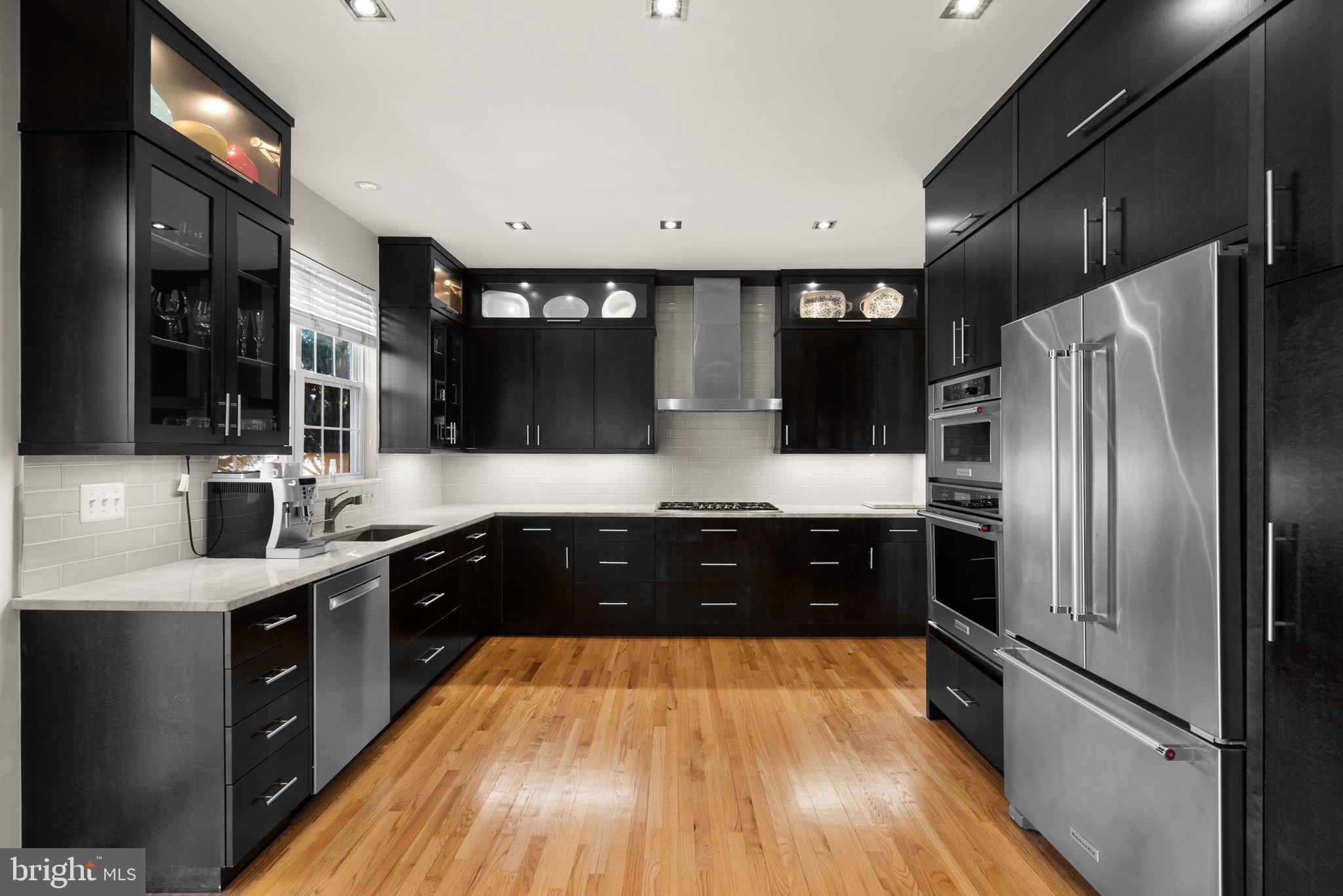 SENECA PARK NORTH - Residential