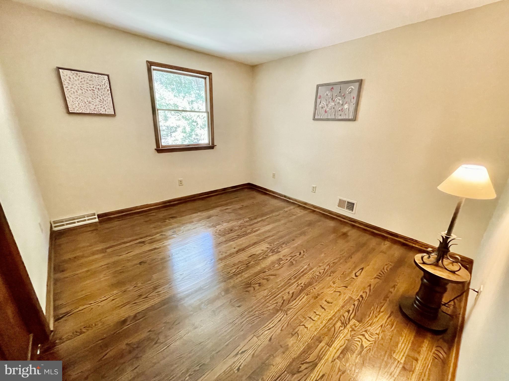 KEENEY MILL FARMS - Residential