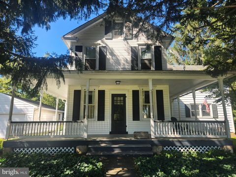 Photo of 482 Frogtown Road, PEQUEA, PA 17565 (MLS # PALA2076256)