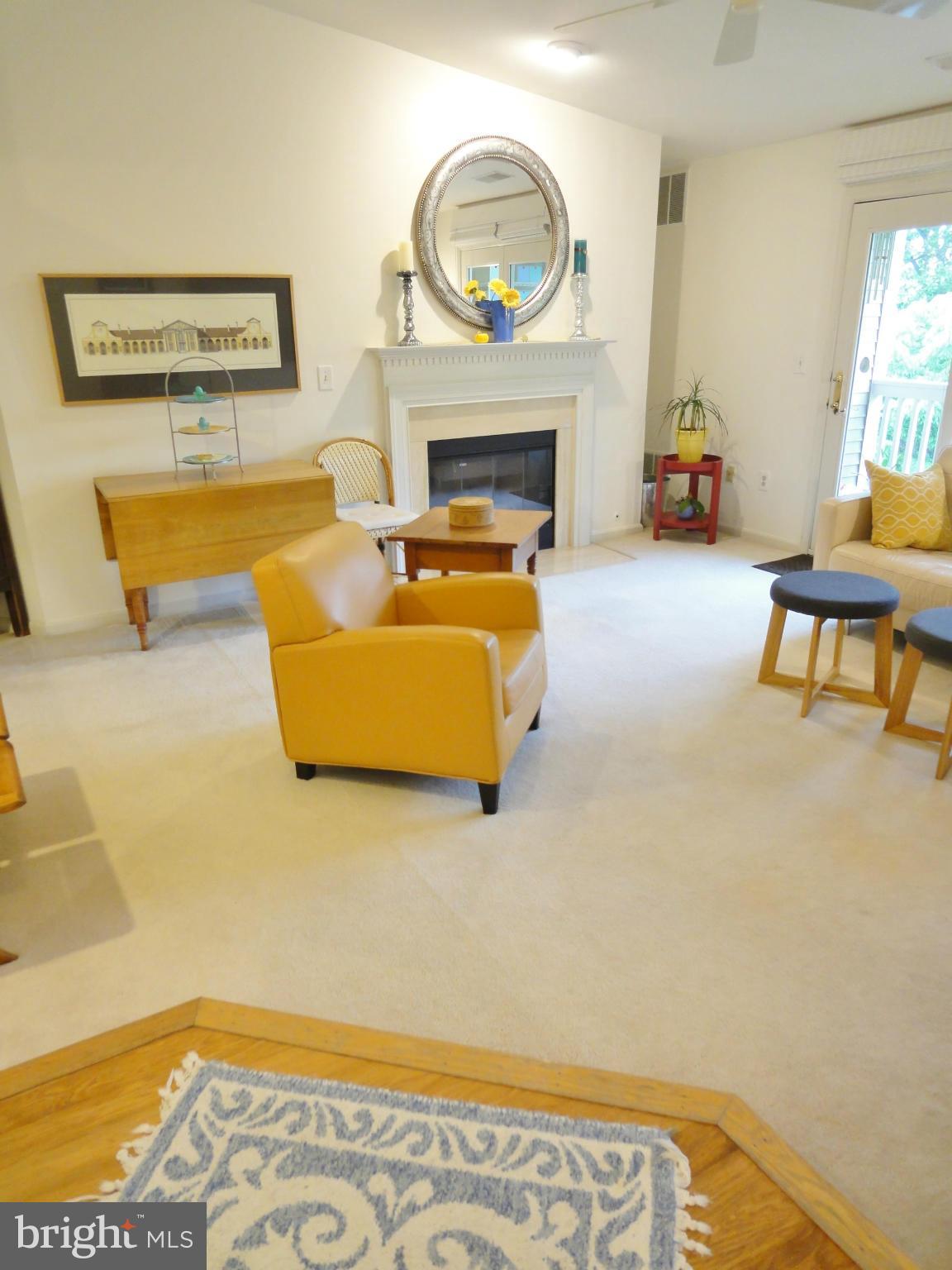 STRATFORD PLACE AT KINGS - Residential