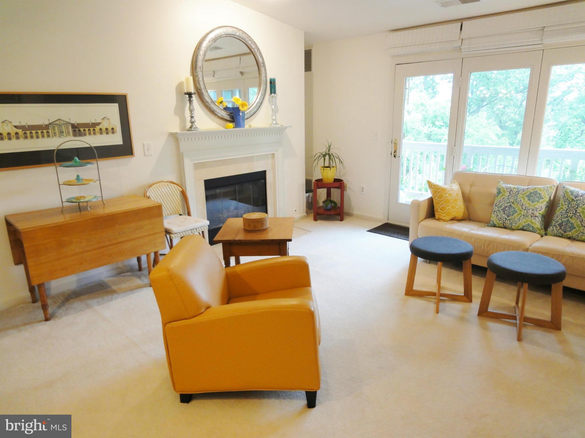 STRATFORD PLACE AT KINGS - Residential