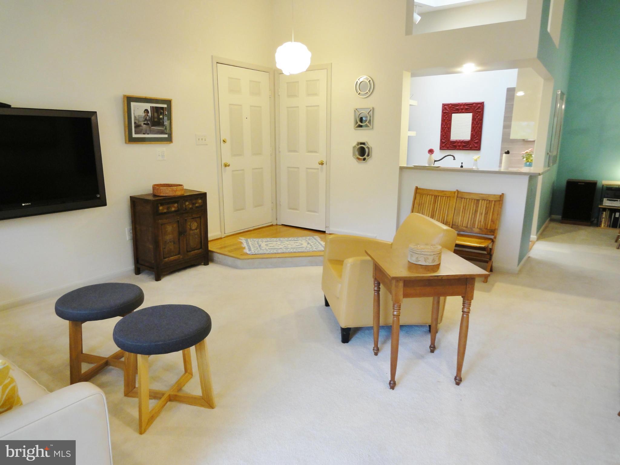 STRATFORD PLACE AT KINGS - Residential