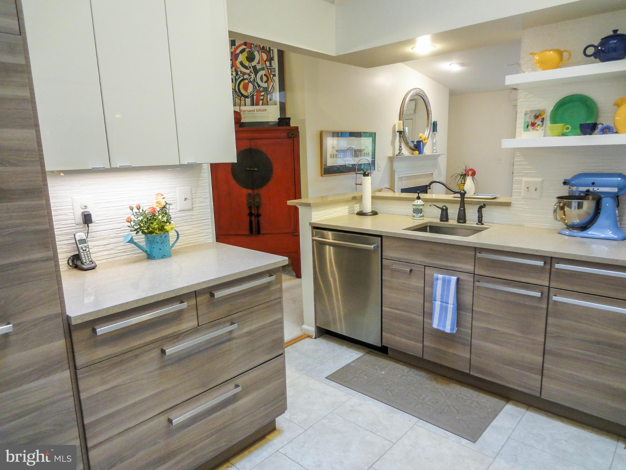 STRATFORD PLACE AT KINGS - Residential