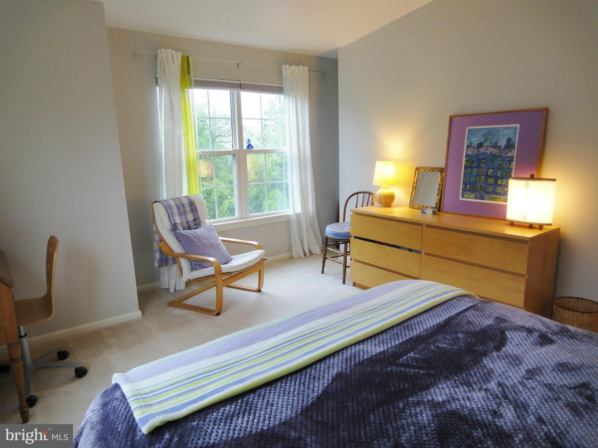 STRATFORD PLACE AT KINGS - Residential