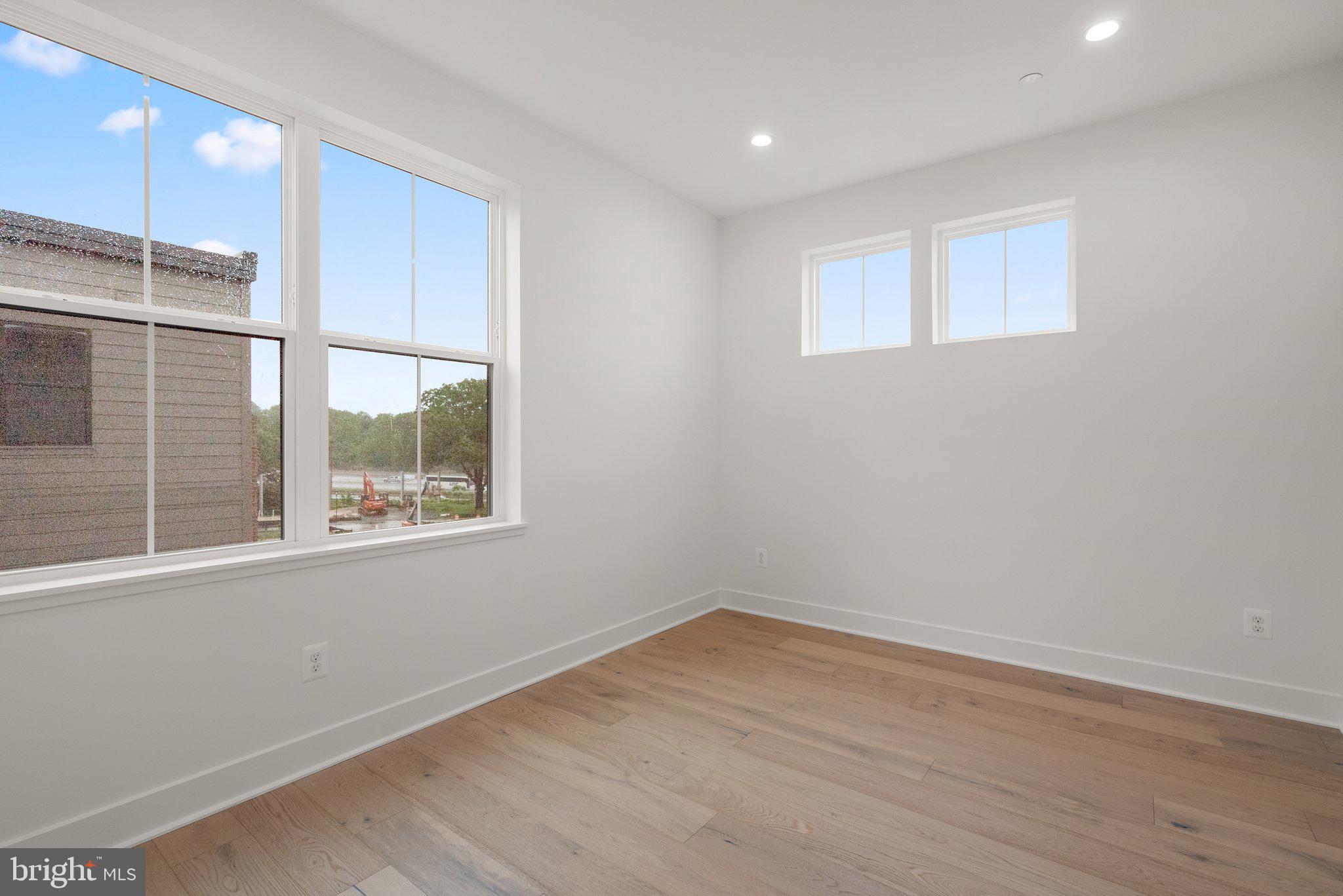 NORTHSIDE - Residential