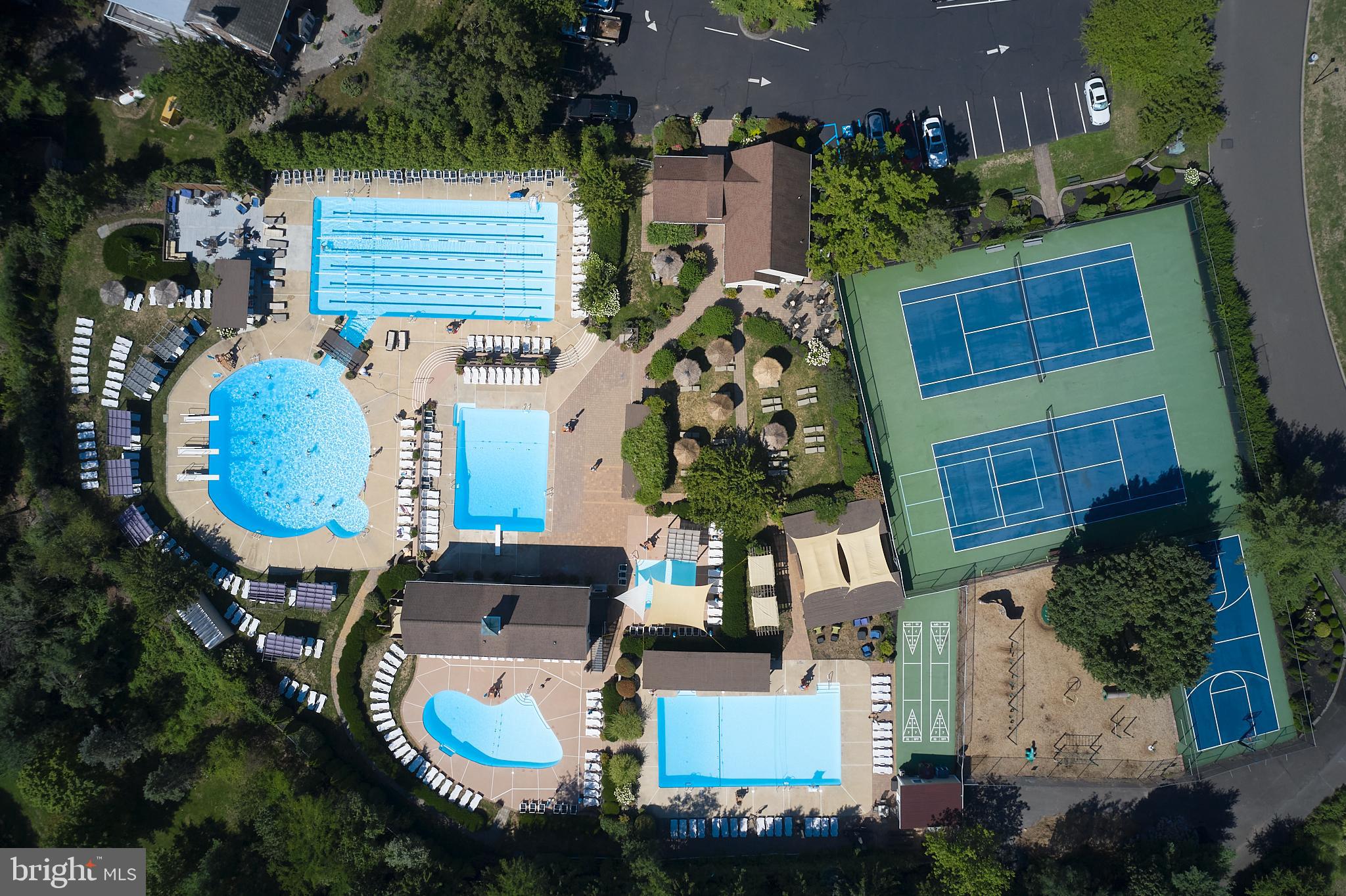 VILLAGE II - Residential Lease