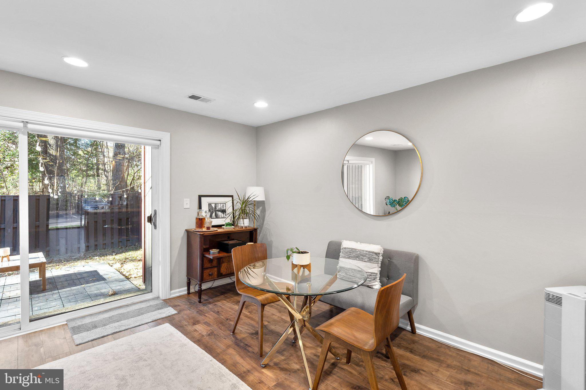 SAWYERS CLUSTER - Residential Lease