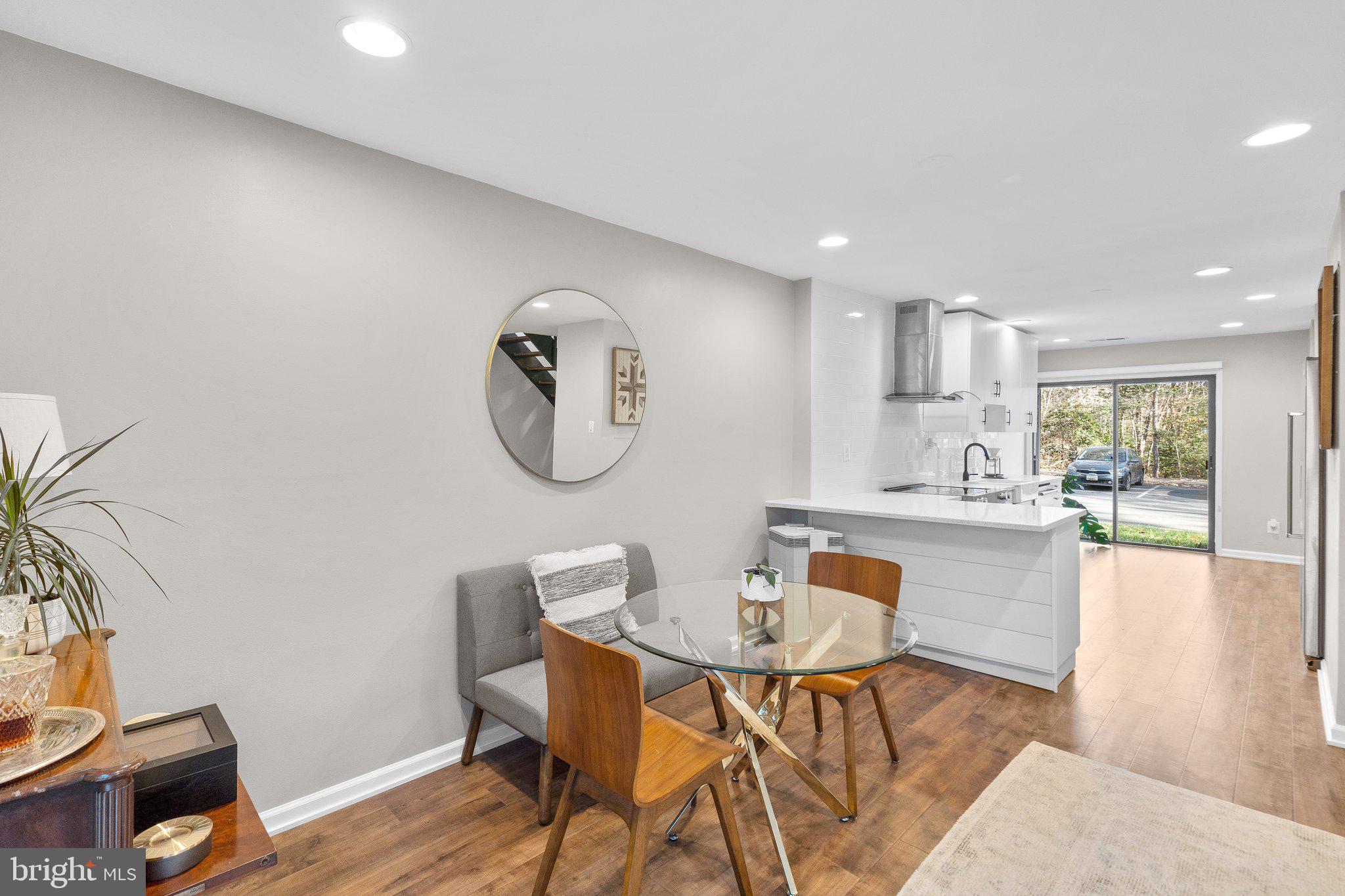 SAWYERS CLUSTER - Residential Lease