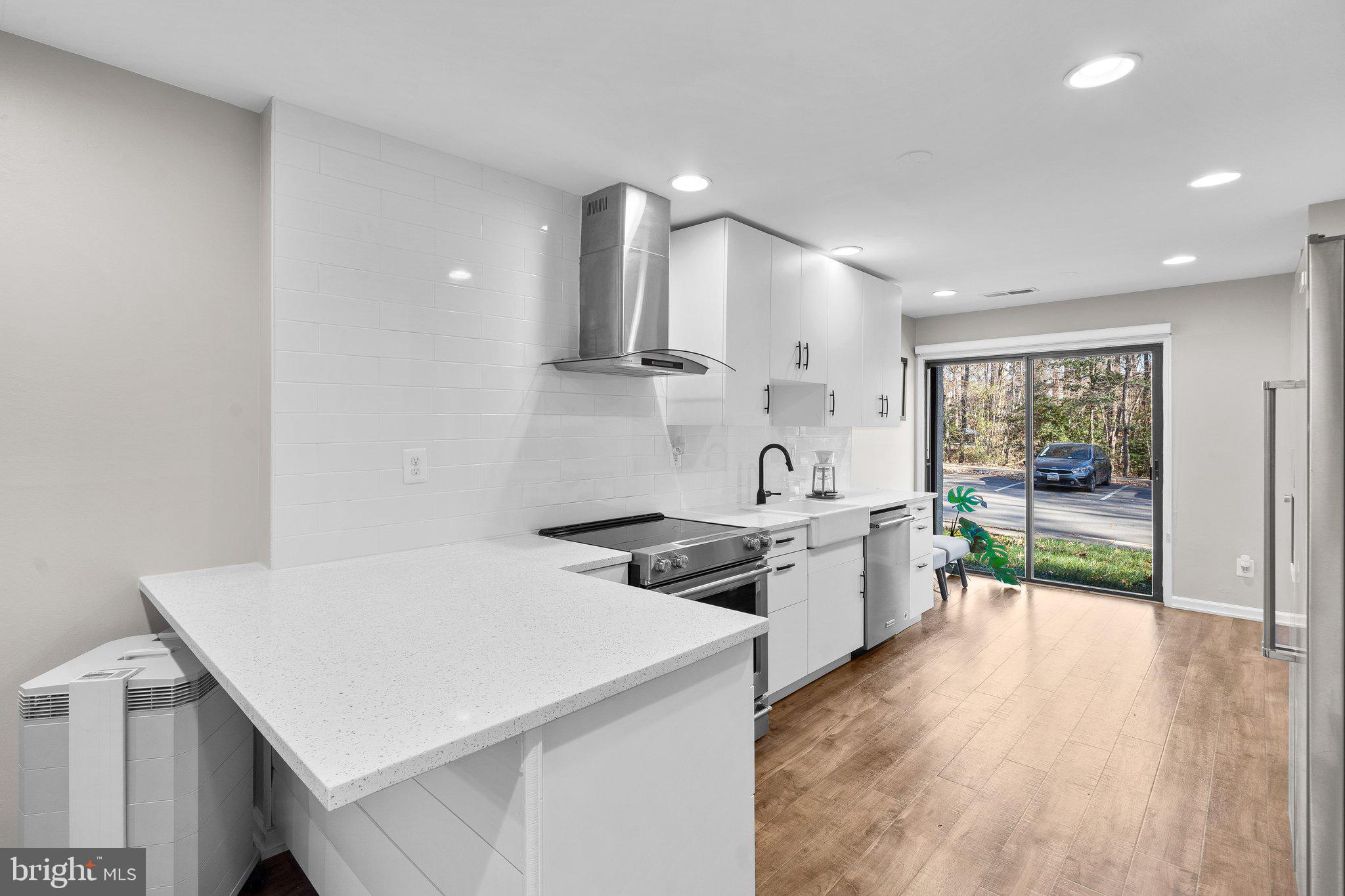 SAWYERS CLUSTER - Residential Lease