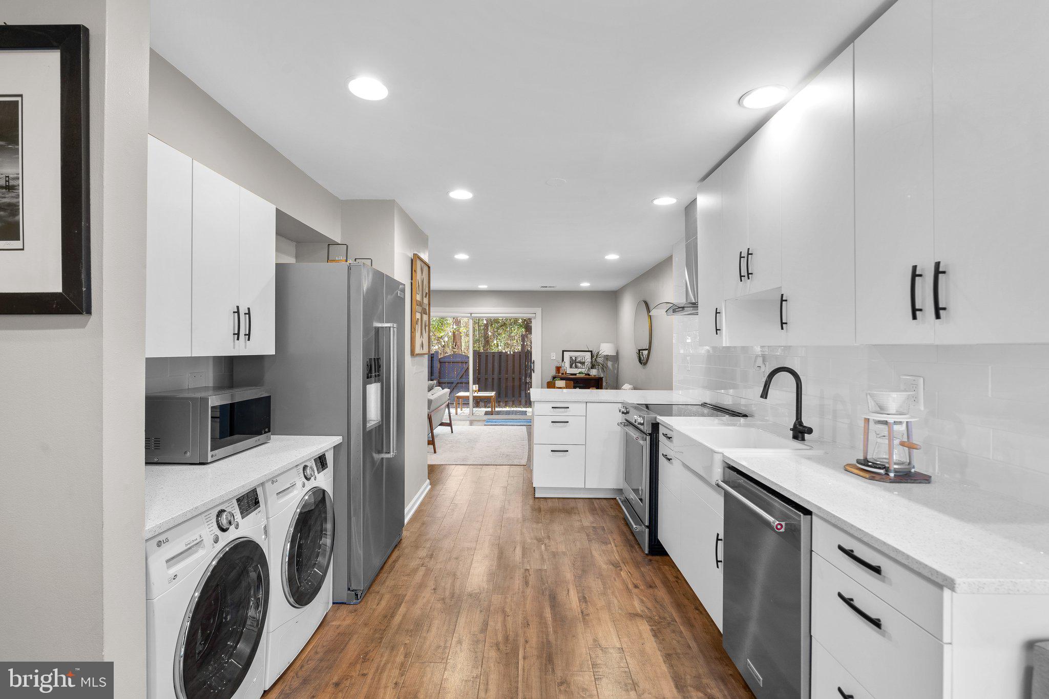 SAWYERS CLUSTER - Residential Lease