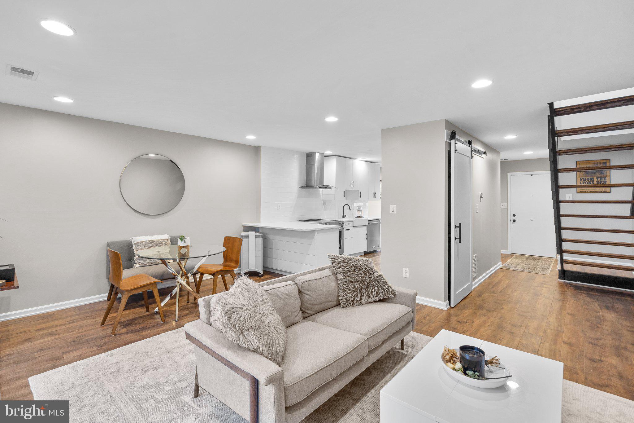 SAWYERS CLUSTER - Residential Lease