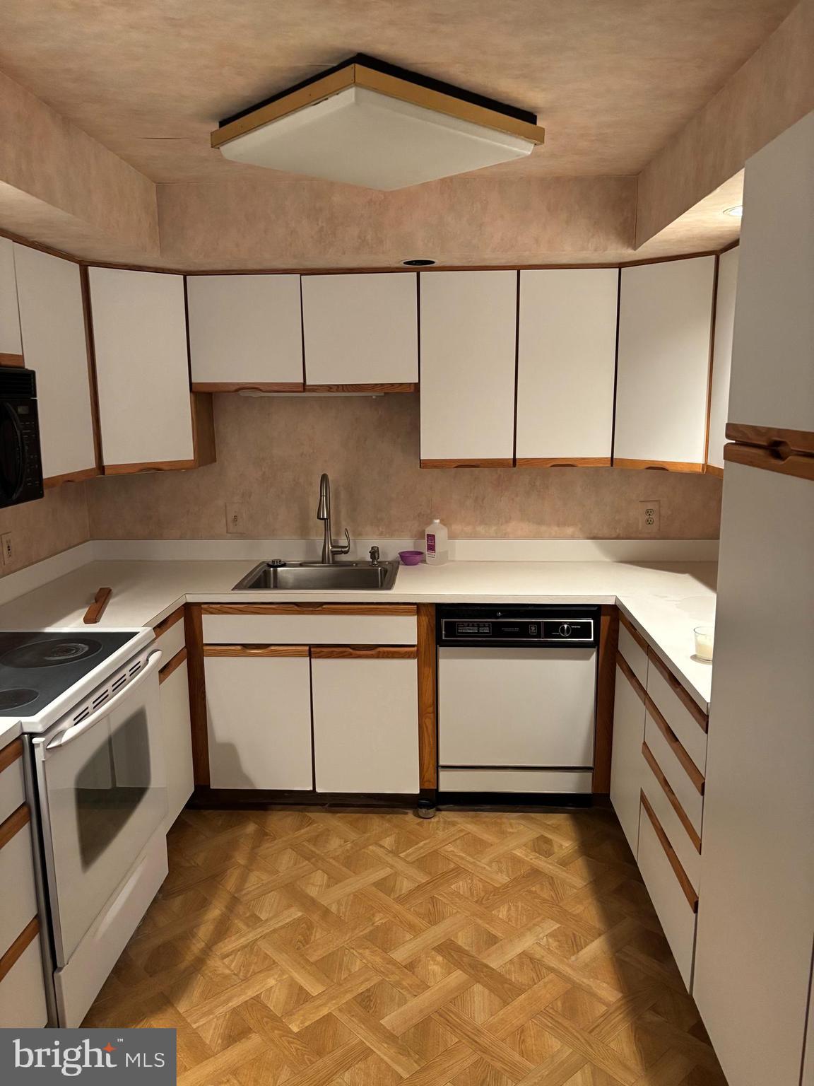 BREYER ESTATES - Residential