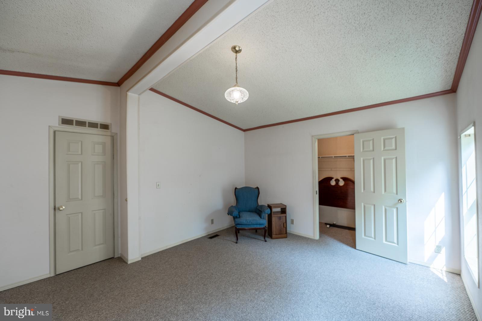 HIDDEN SPRINGS - Residential