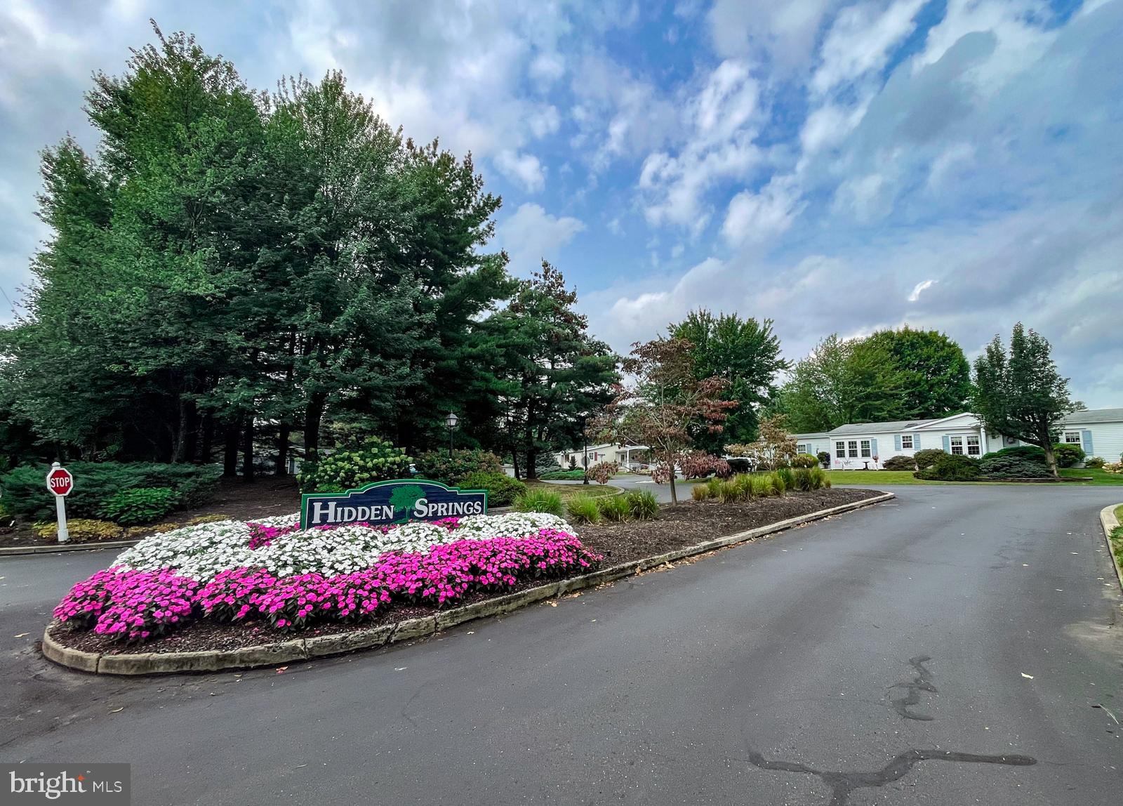 HIDDEN SPRINGS - Residential