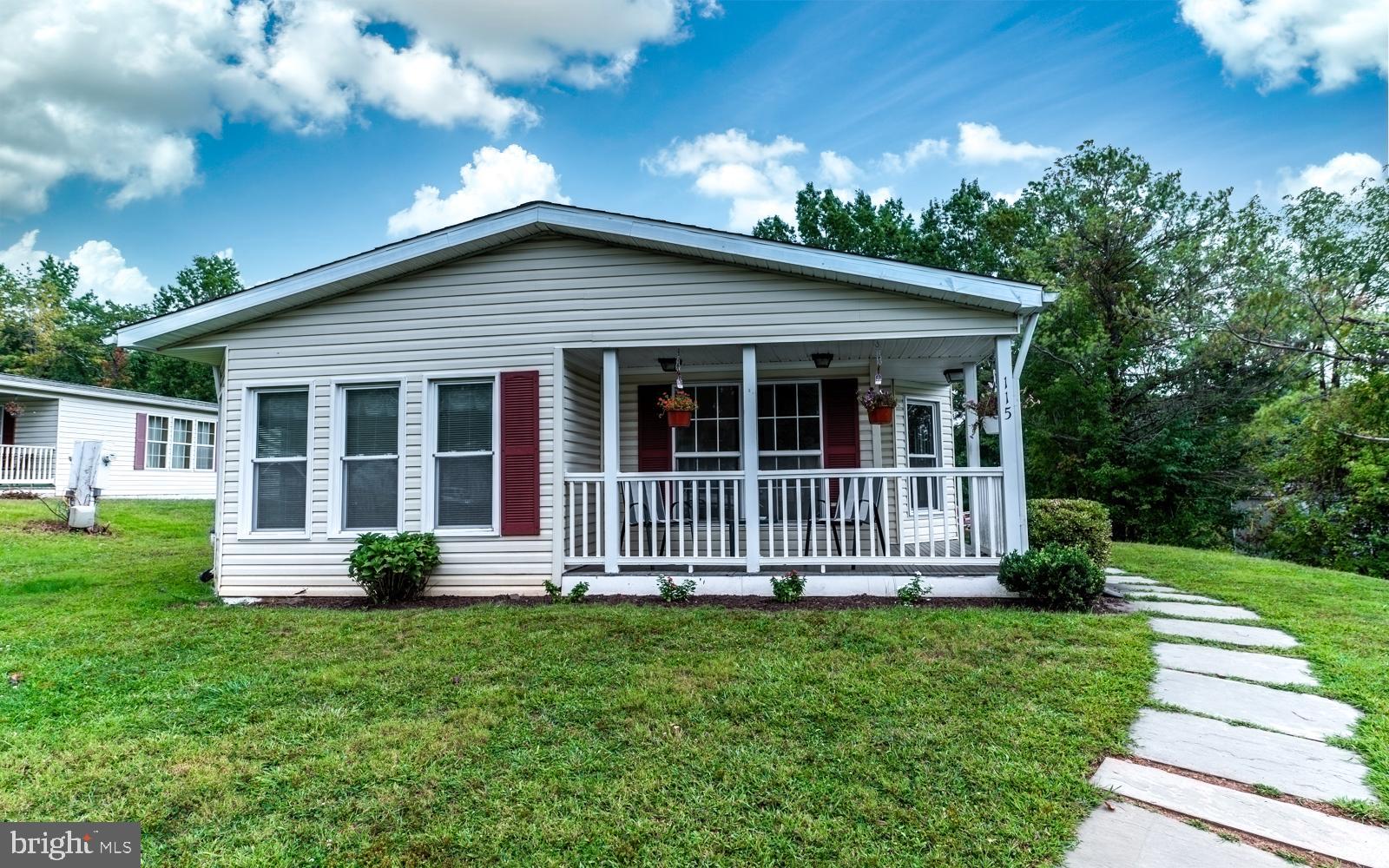 HIDDEN SPRINGS - Residential