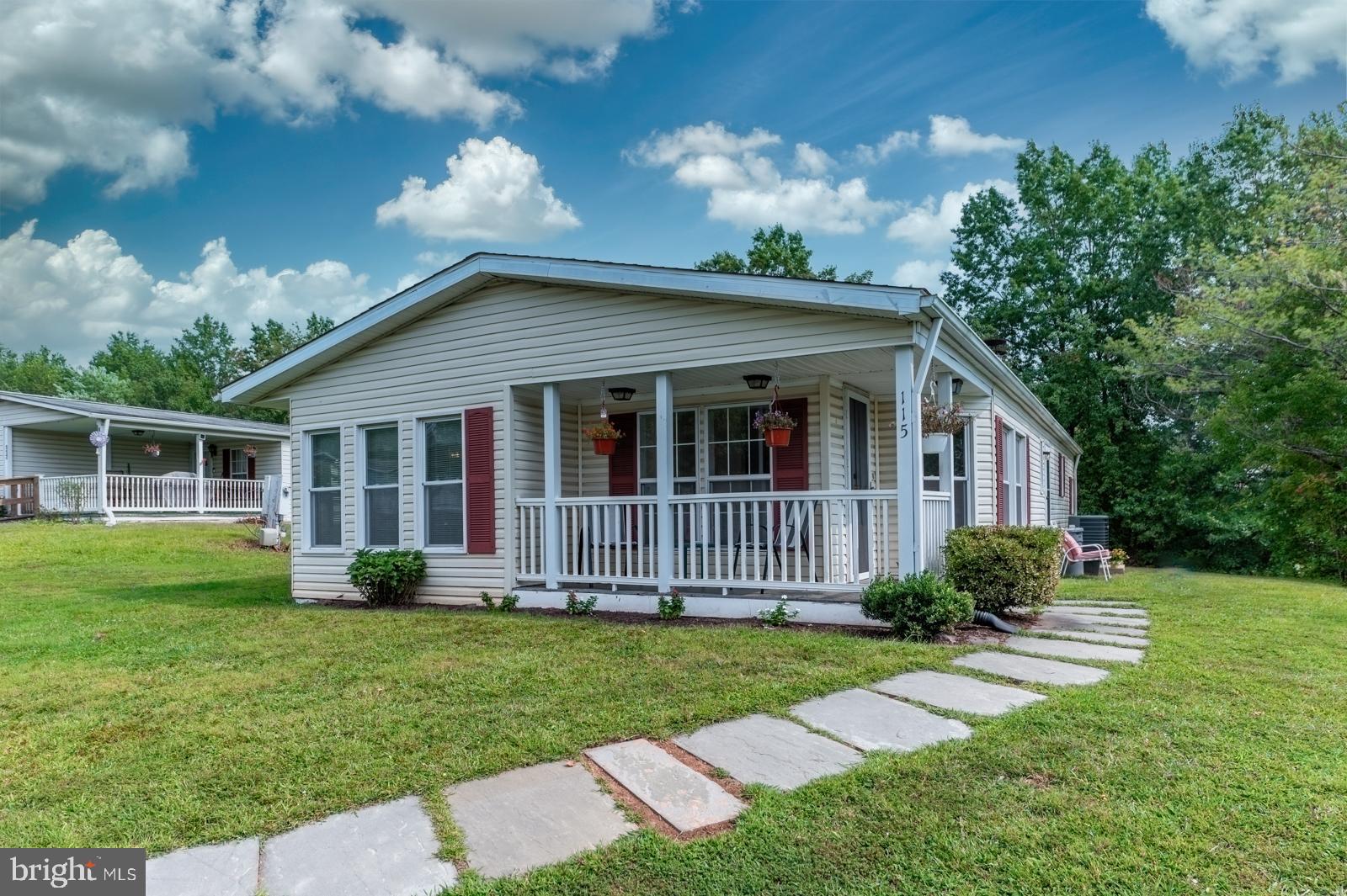 HIDDEN SPRINGS - Residential