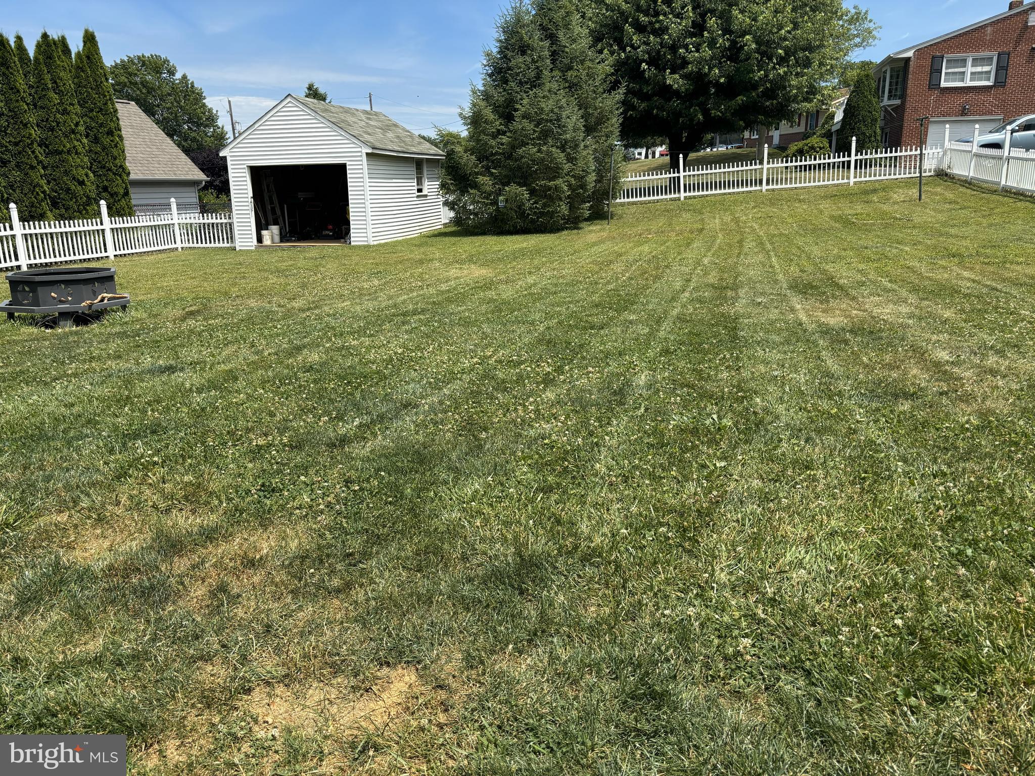 439 N LOMBARD STREET