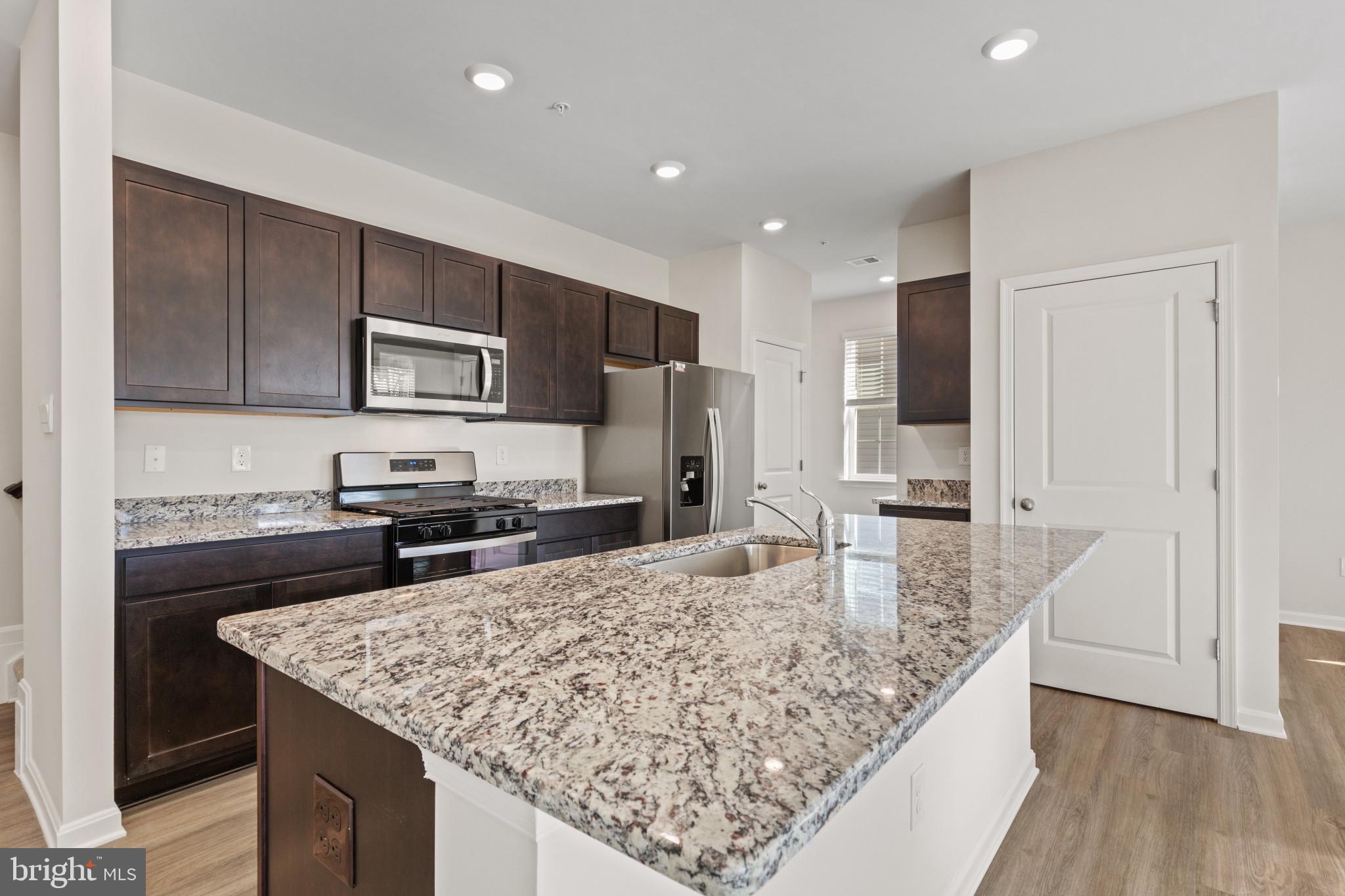 RIDGELY'S RESERVE - Residential