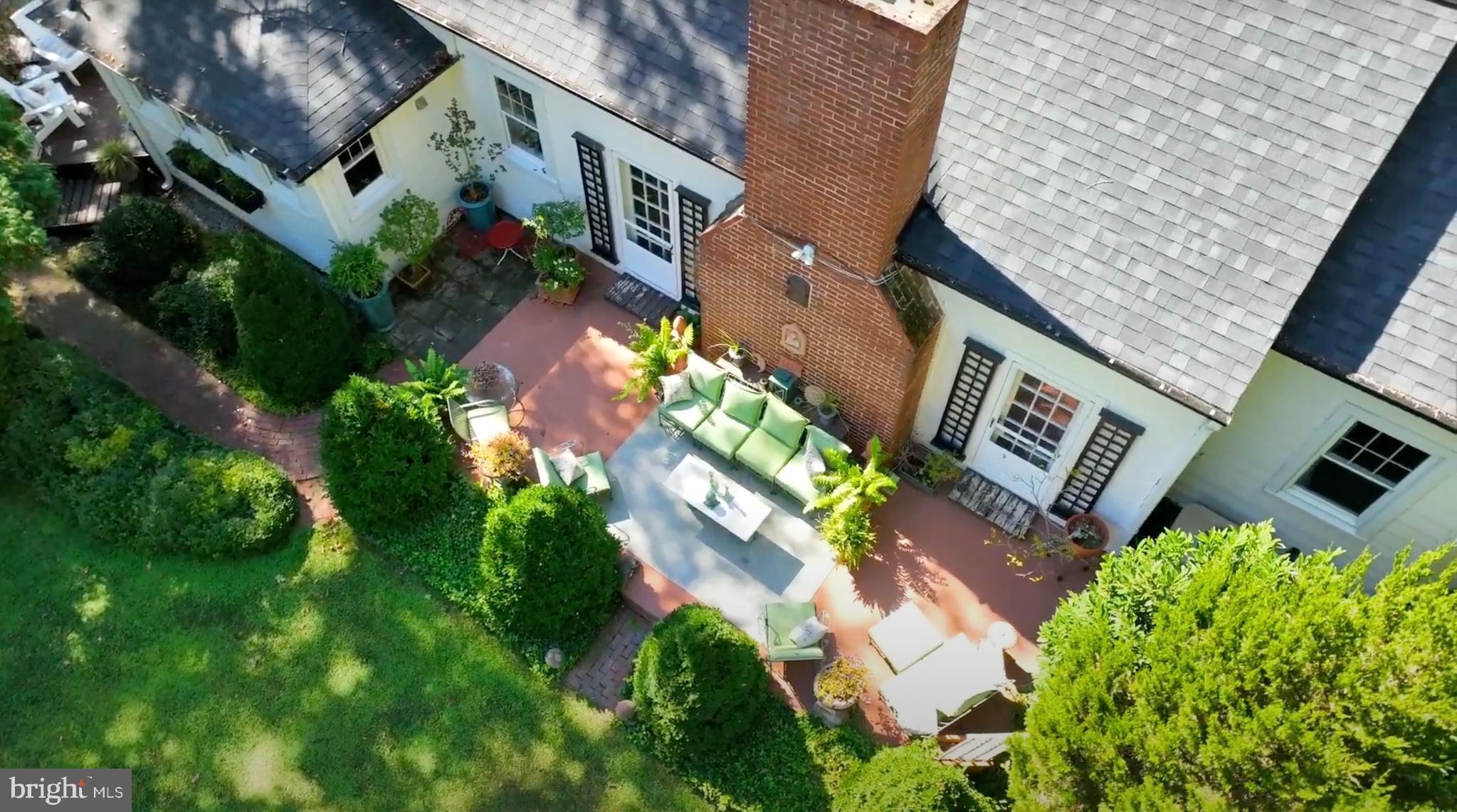 8150 FAIRGROUND ROAD