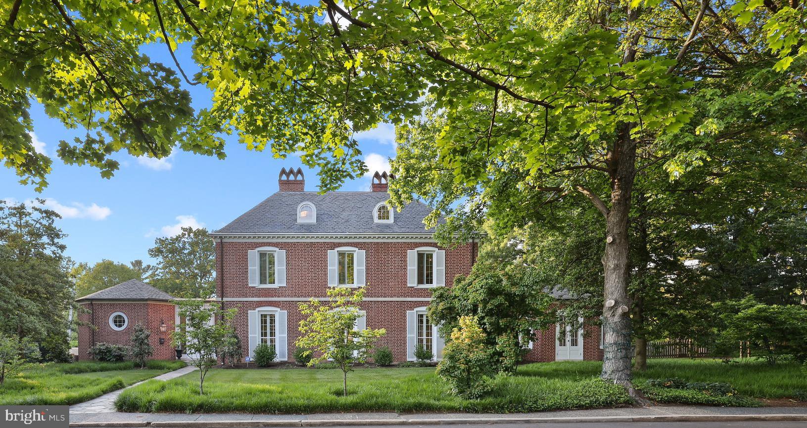 GREATER HOMELAND HISTORIC DISTRICT - Residential