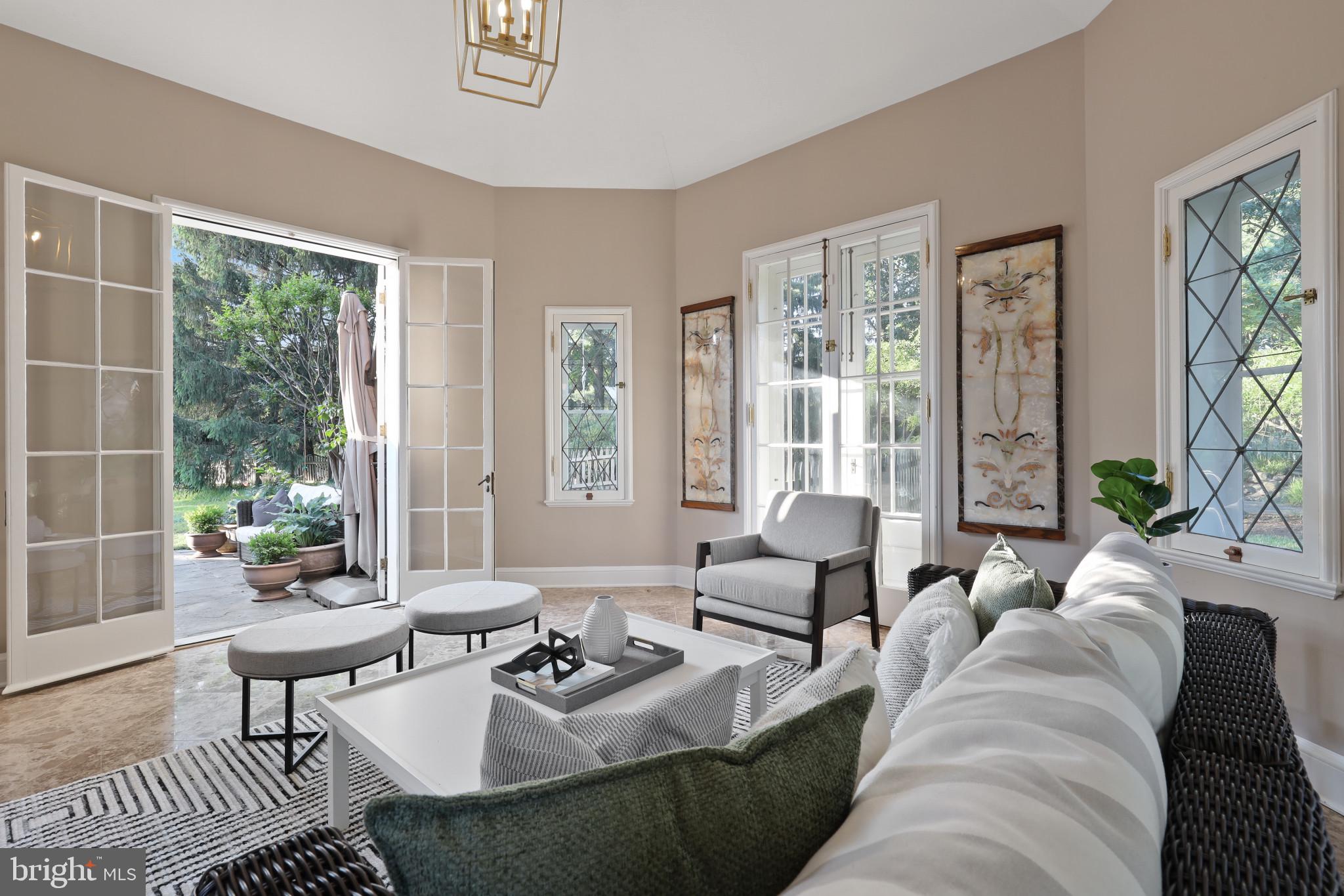 GREATER HOMELAND HISTORIC DISTRICT - Residential