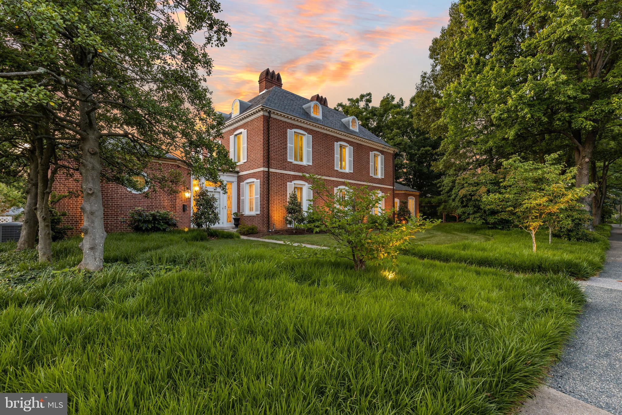 GREATER HOMELAND HISTORIC DISTRICT - Residential