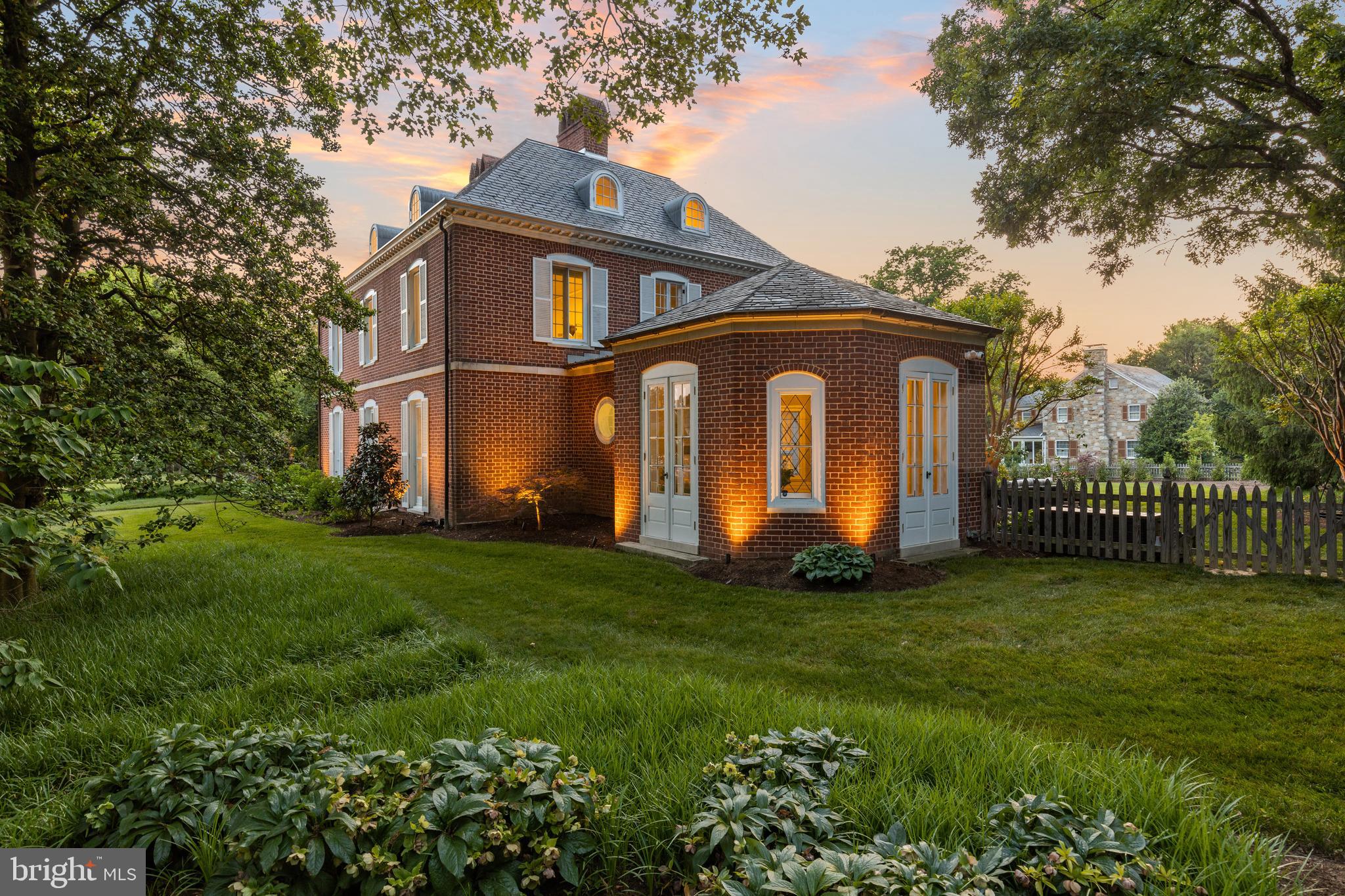 GREATER HOMELAND HISTORIC DISTRICT - Residential