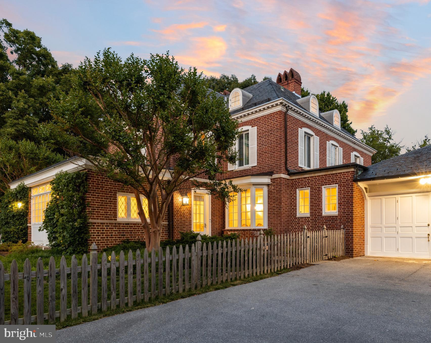 GREATER HOMELAND HISTORIC DISTRICT - Residential