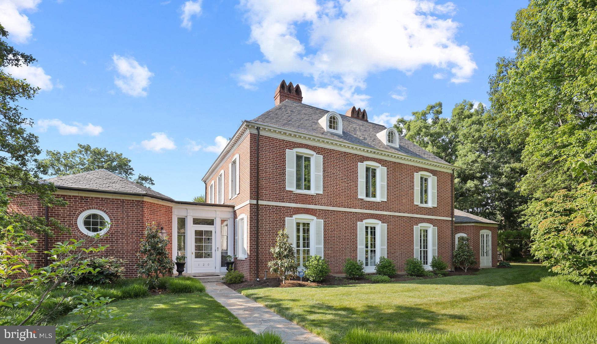 GREATER HOMELAND HISTORIC DISTRICT - Residential