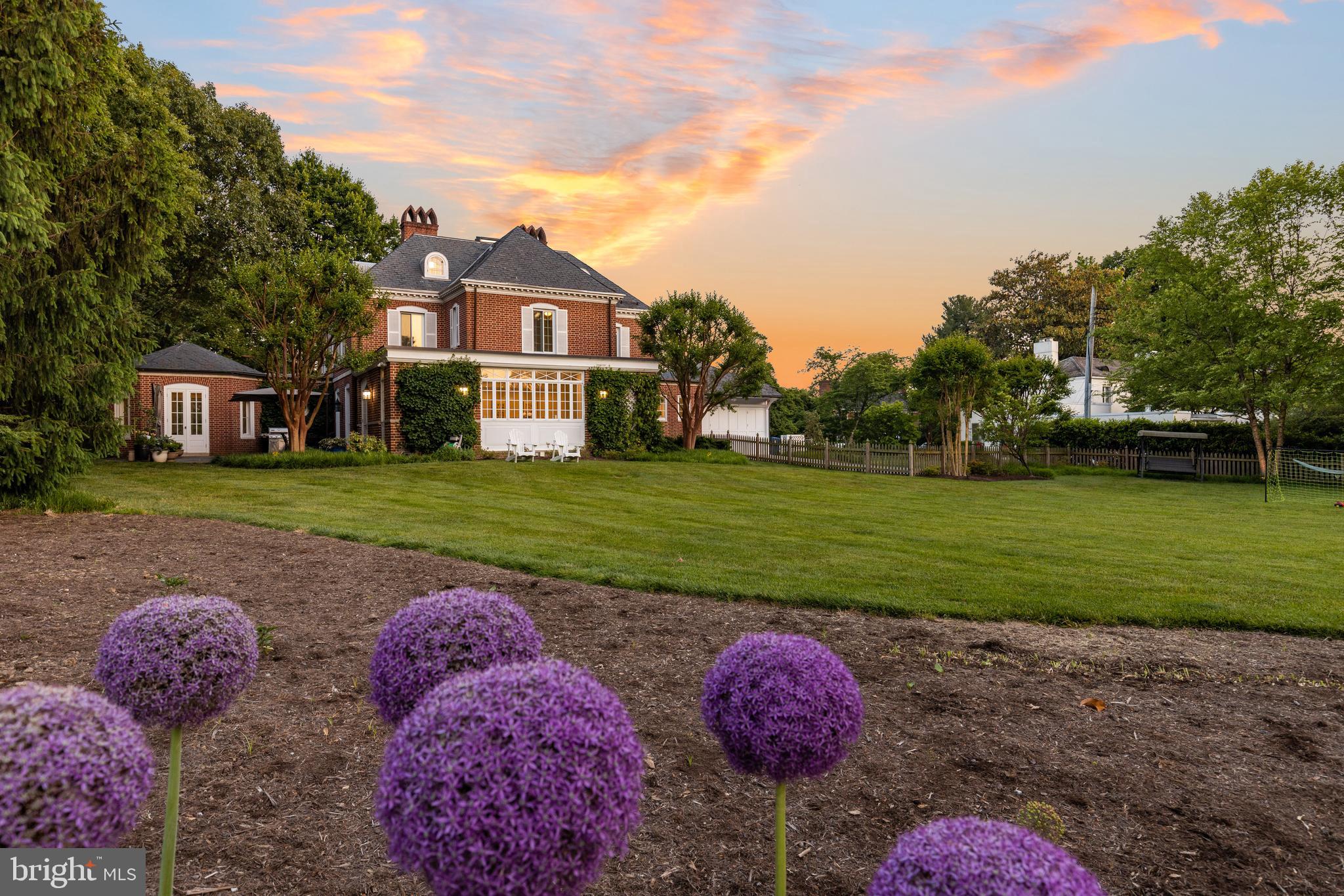 GREATER HOMELAND HISTORIC DISTRICT - Residential