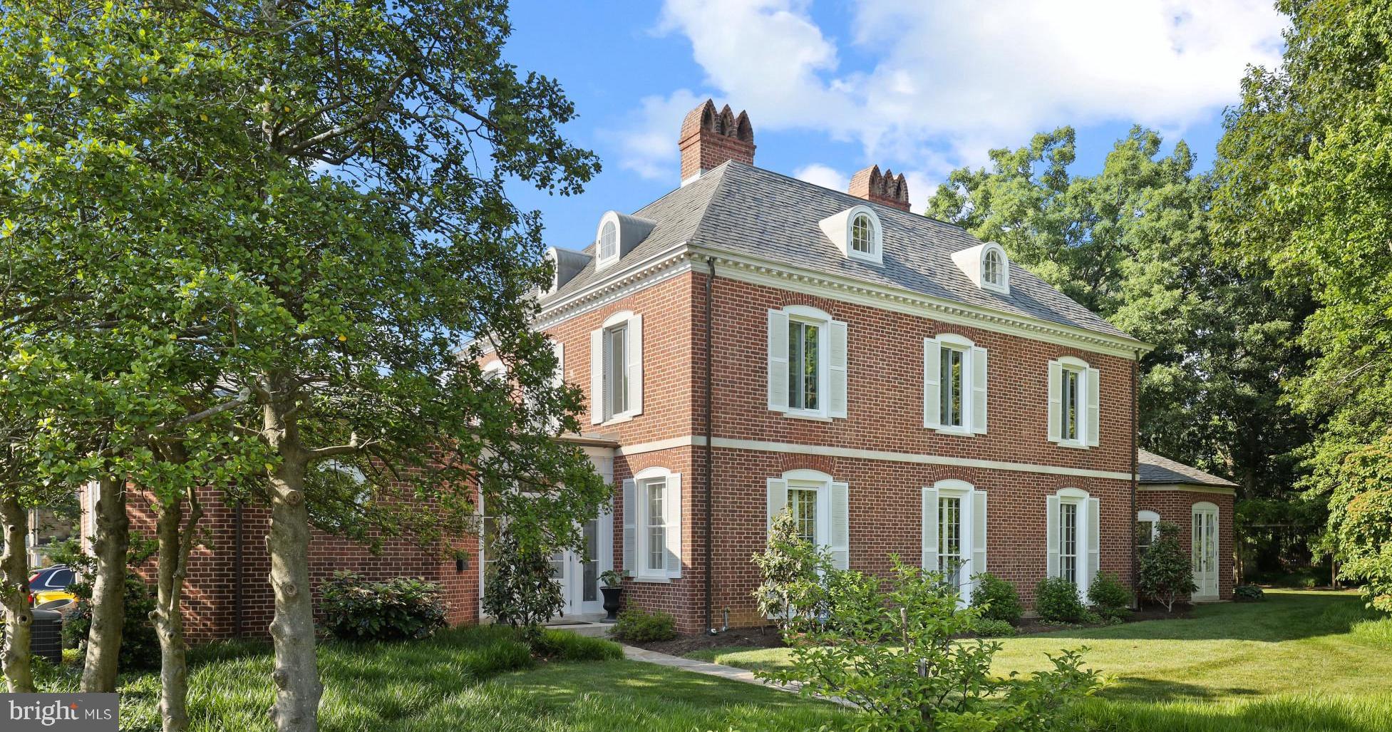 GREATER HOMELAND HISTORIC DISTRICT - Residential