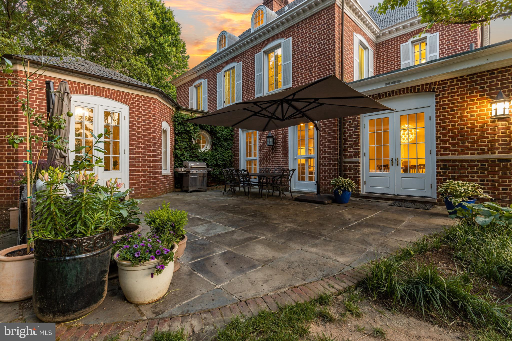 GREATER HOMELAND HISTORIC DISTRICT - Residential