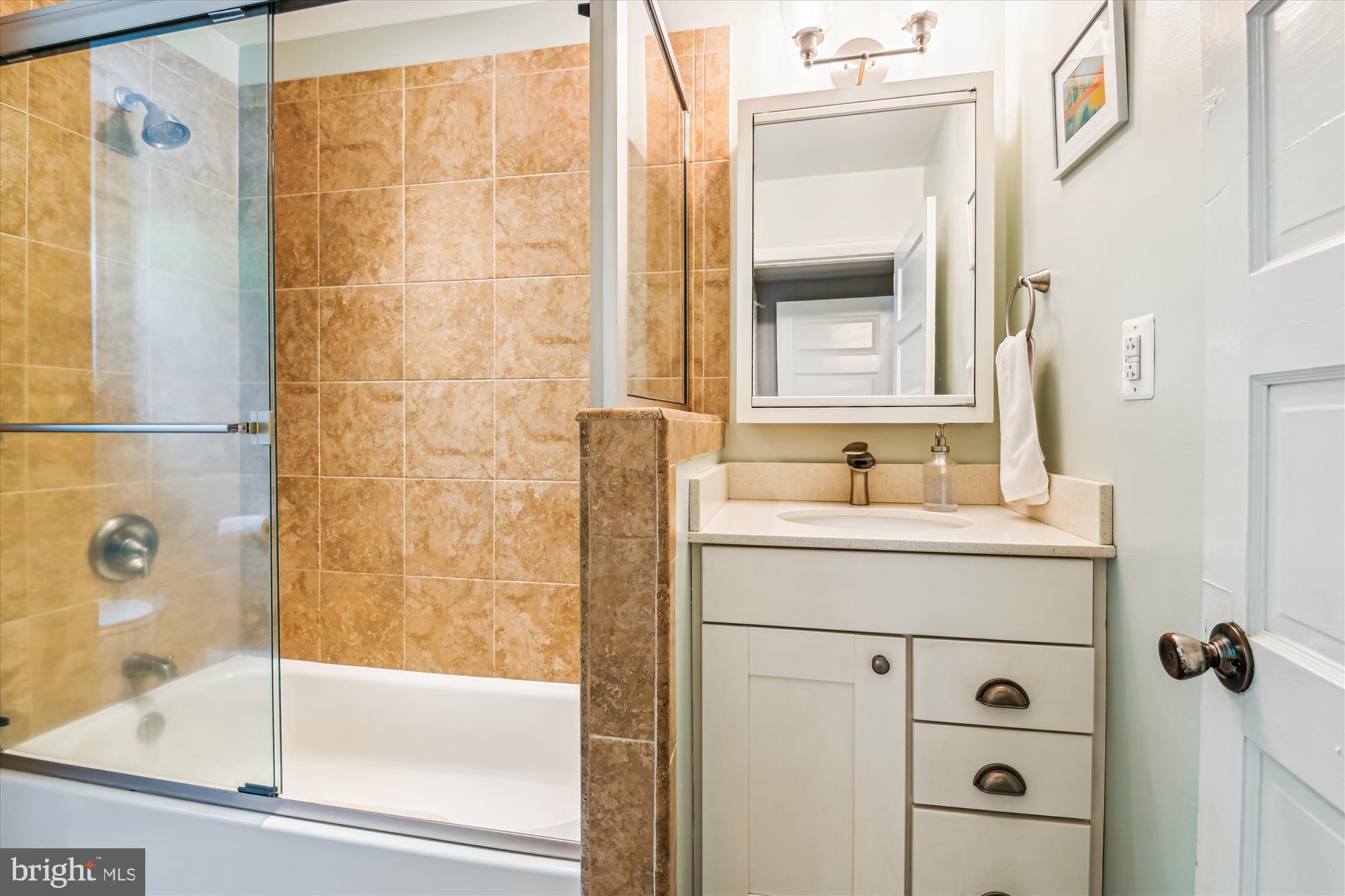 EDGEWATER BEACH - Residential